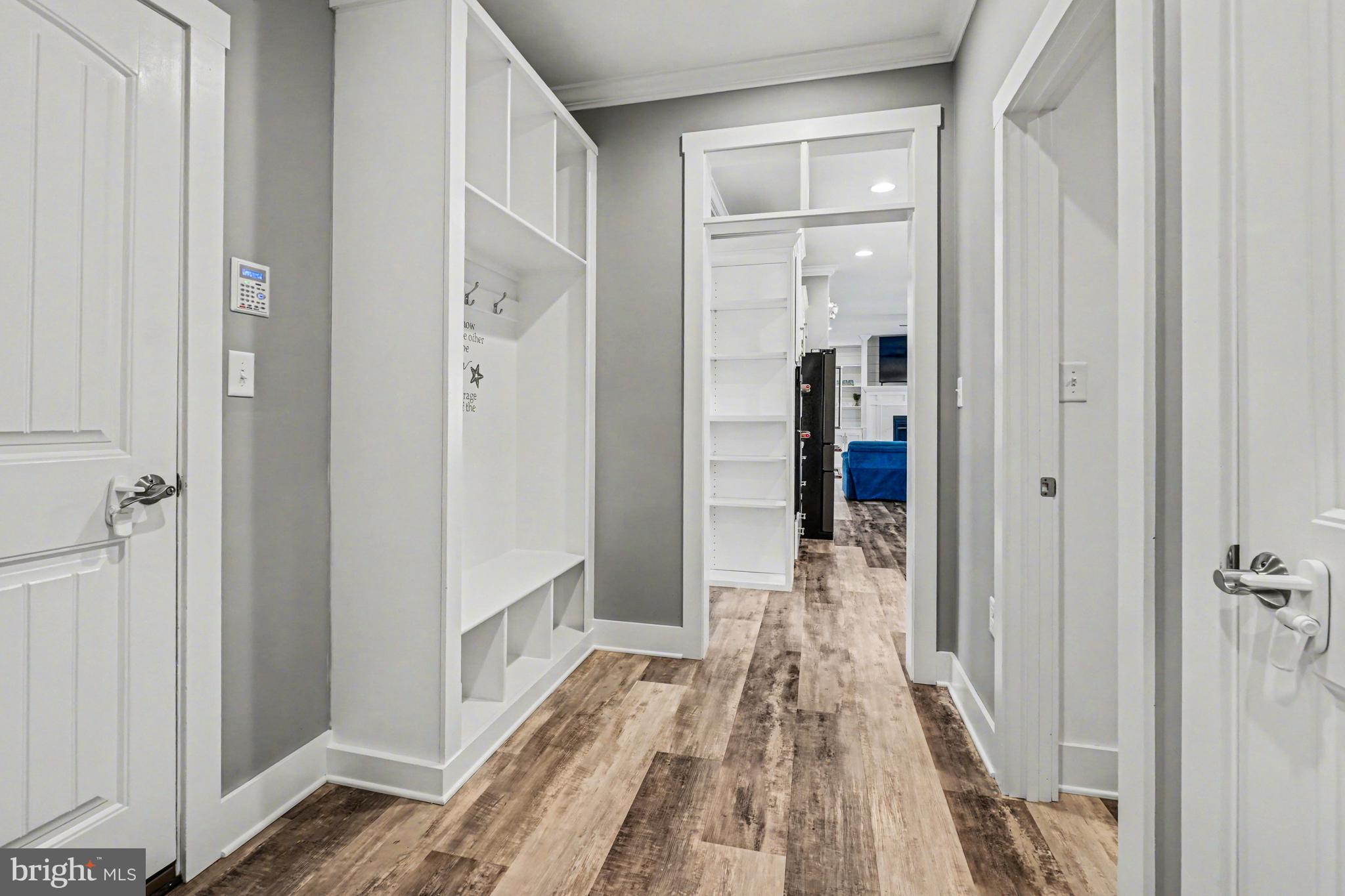 HAWKS LANDING - Residential