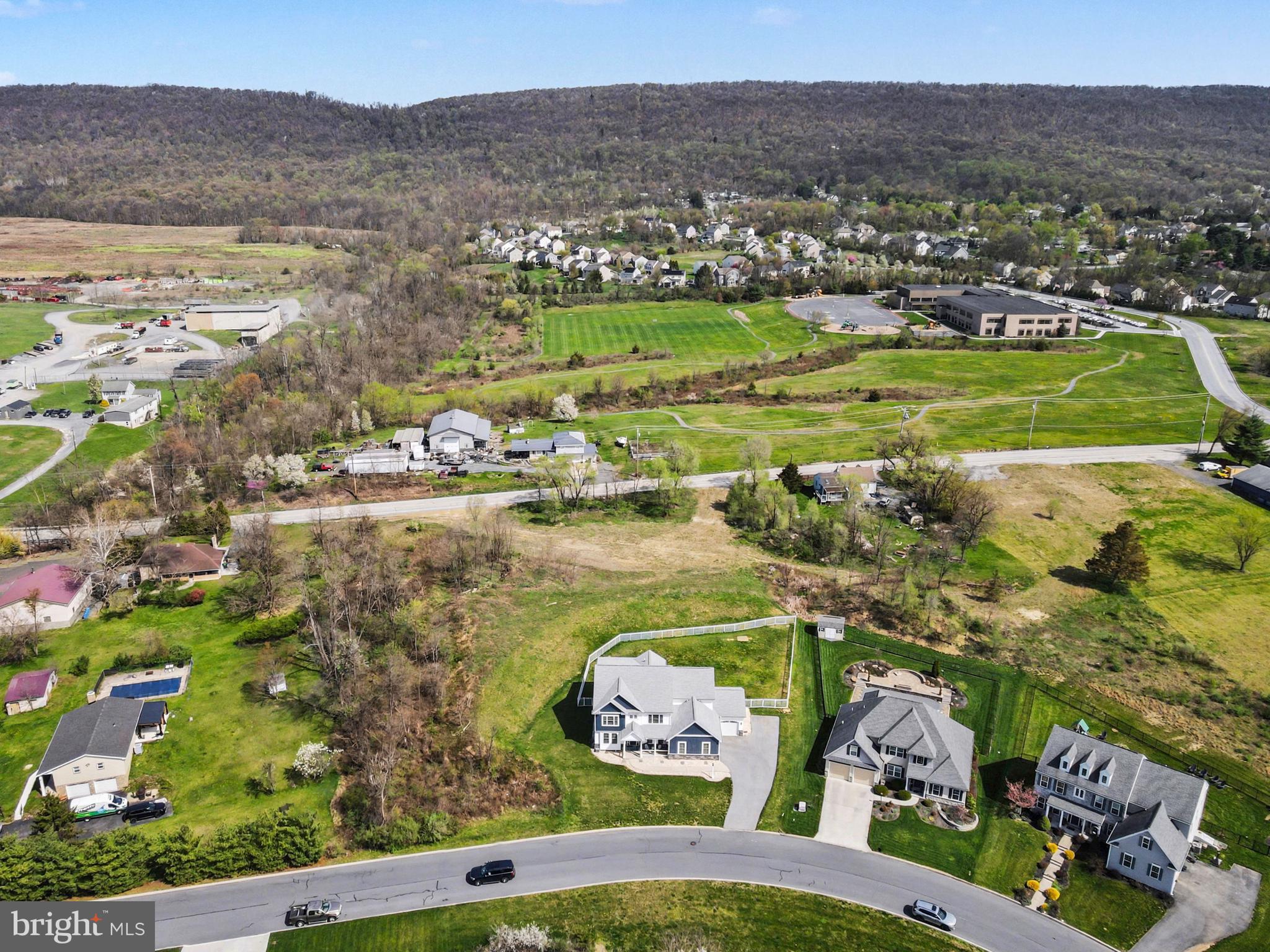 HAWKS LANDING - Residential