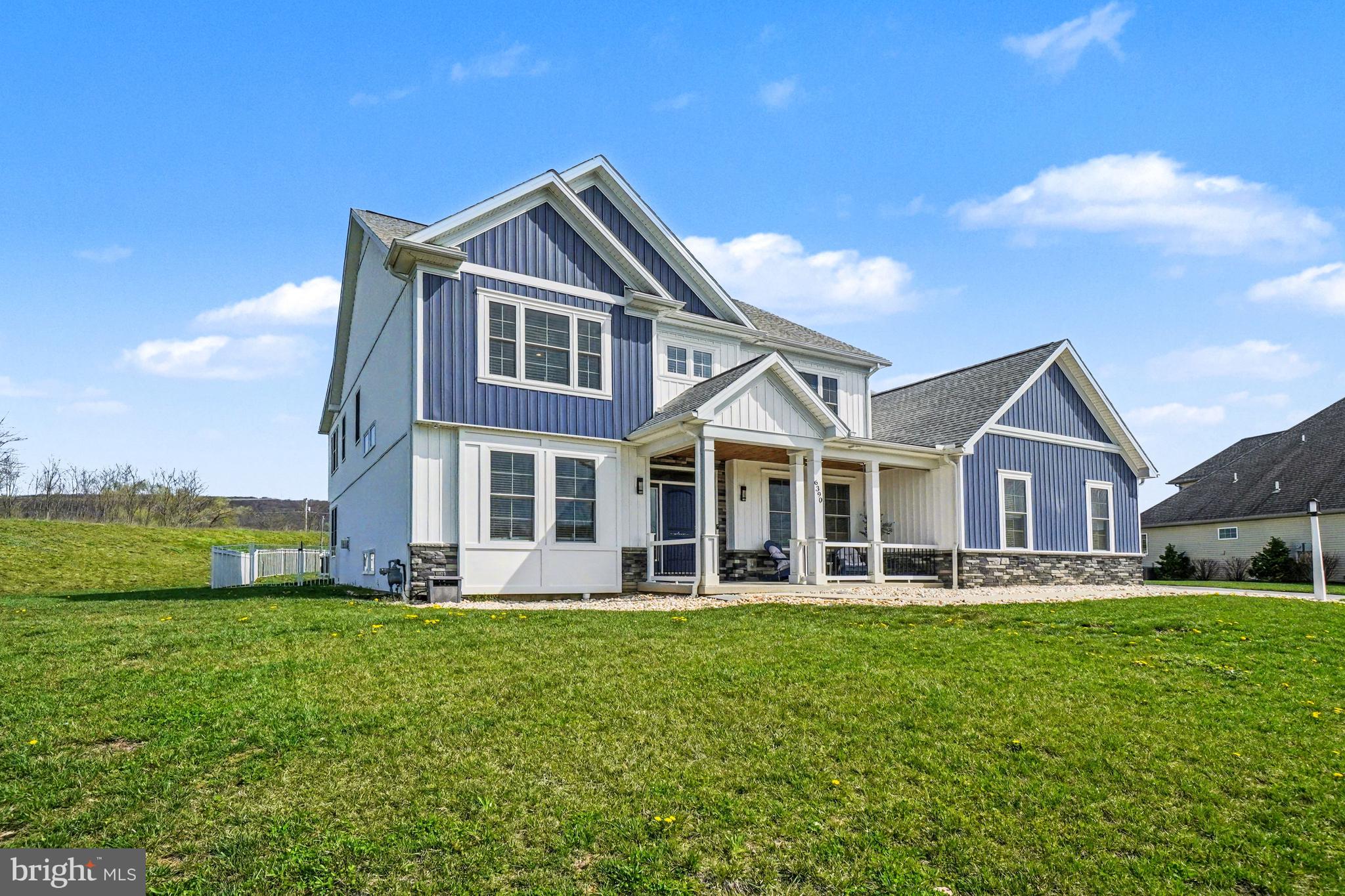 HAWKS LANDING - Residential