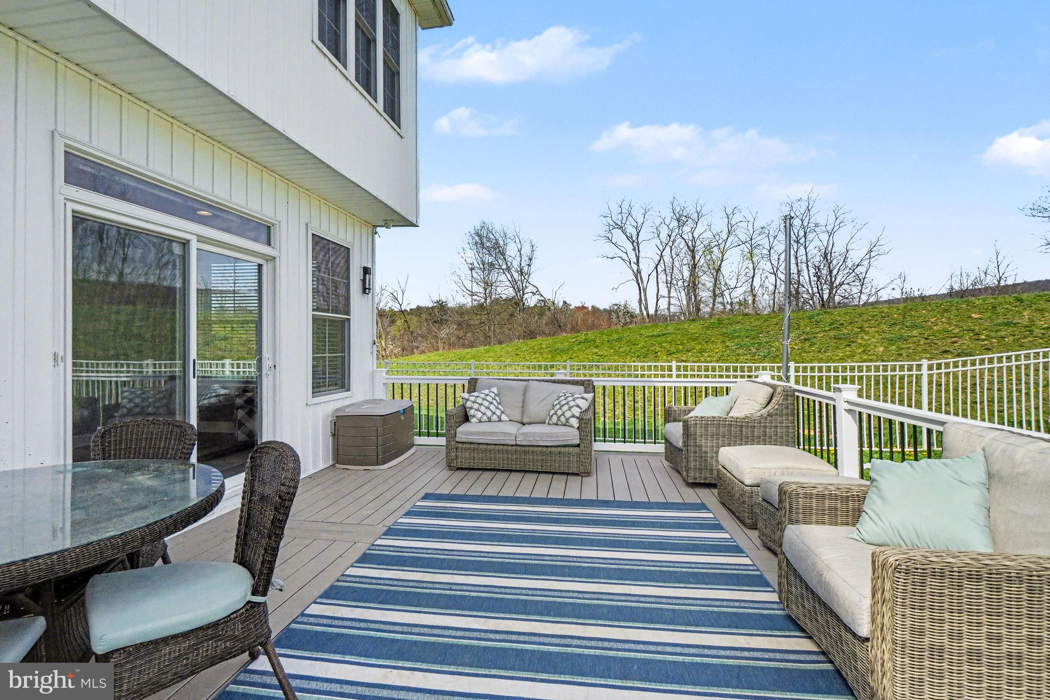 HAWKS LANDING - Residential