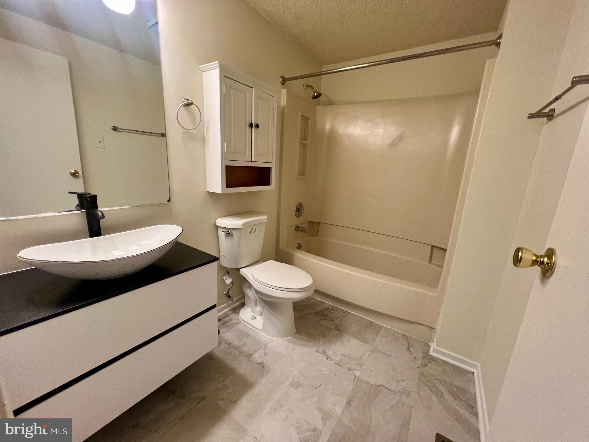 CANTERBURY VILLAGE - Residential