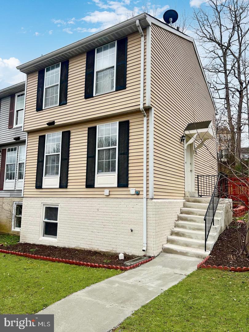 CANTERBURY VILLAGE - Residential