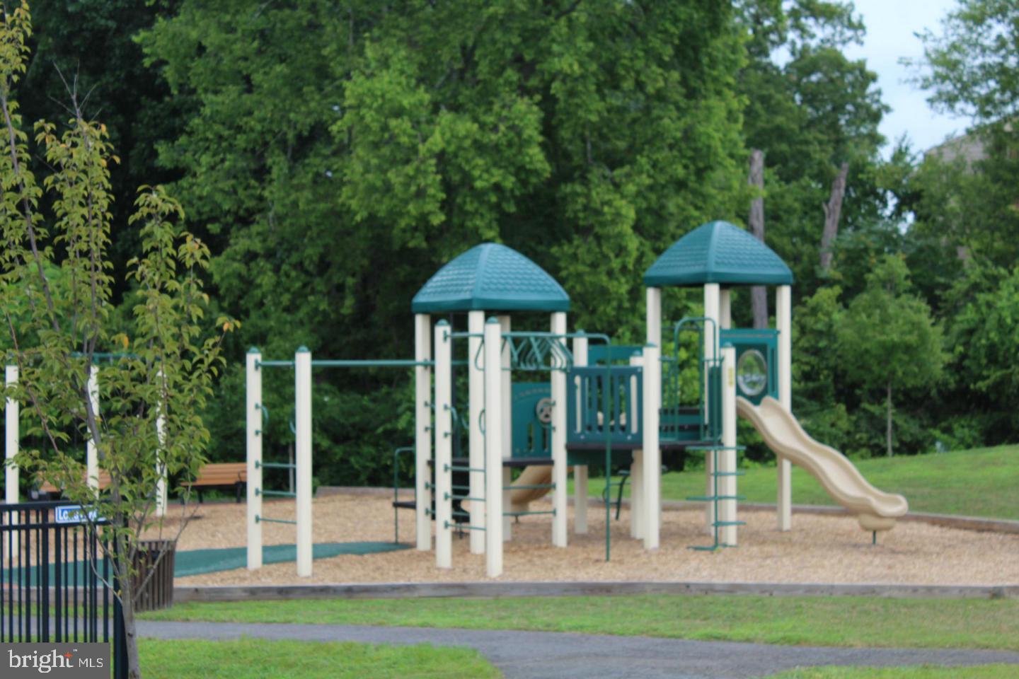 THE PRESERVE AT PISCATAWAY - Residential Lease