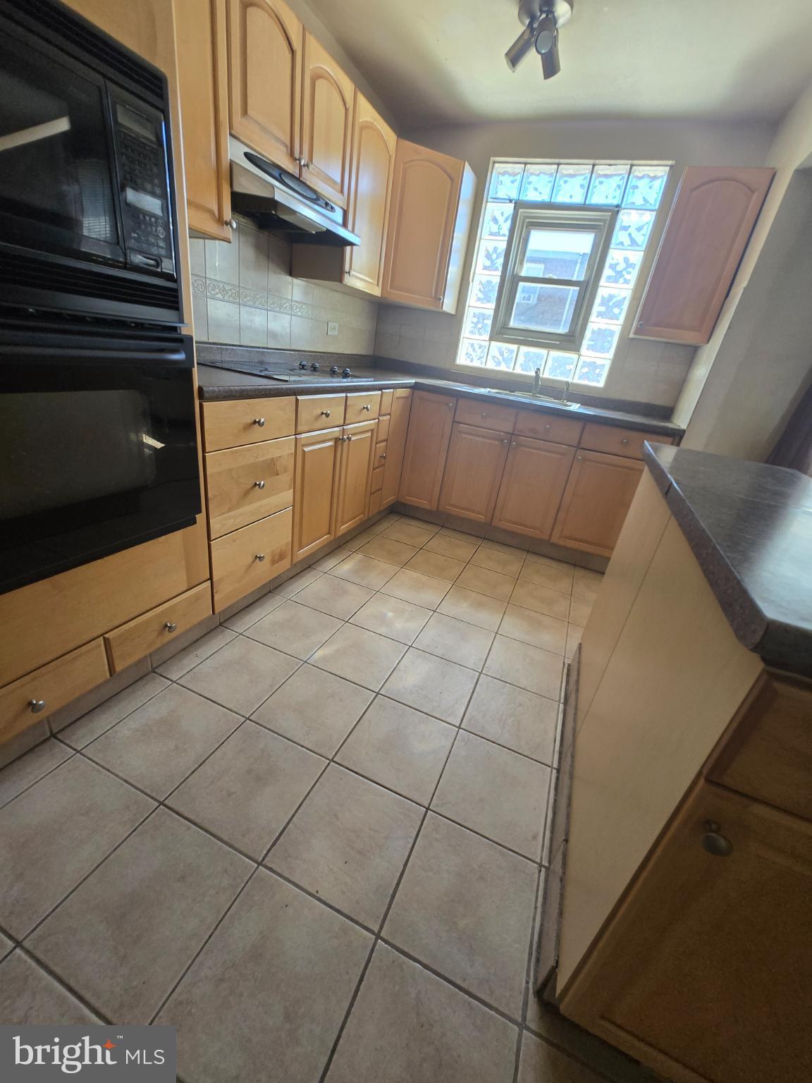 MAYFAIR - Residential