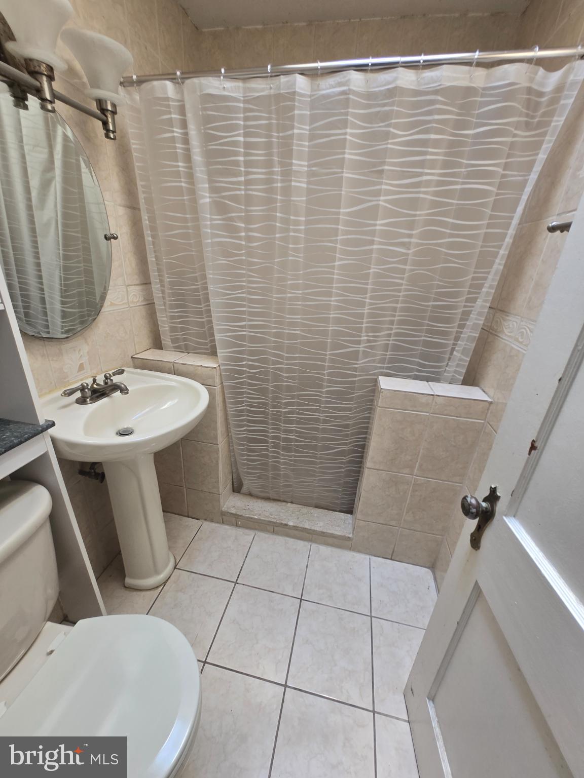 MAYFAIR - Residential