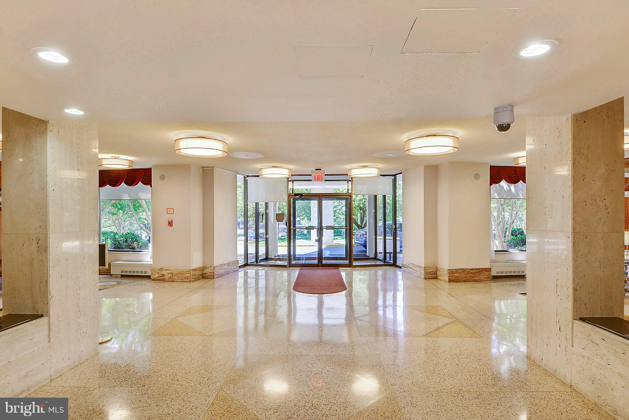 UNIVERSITY TOWERS CODM - Residential Lease