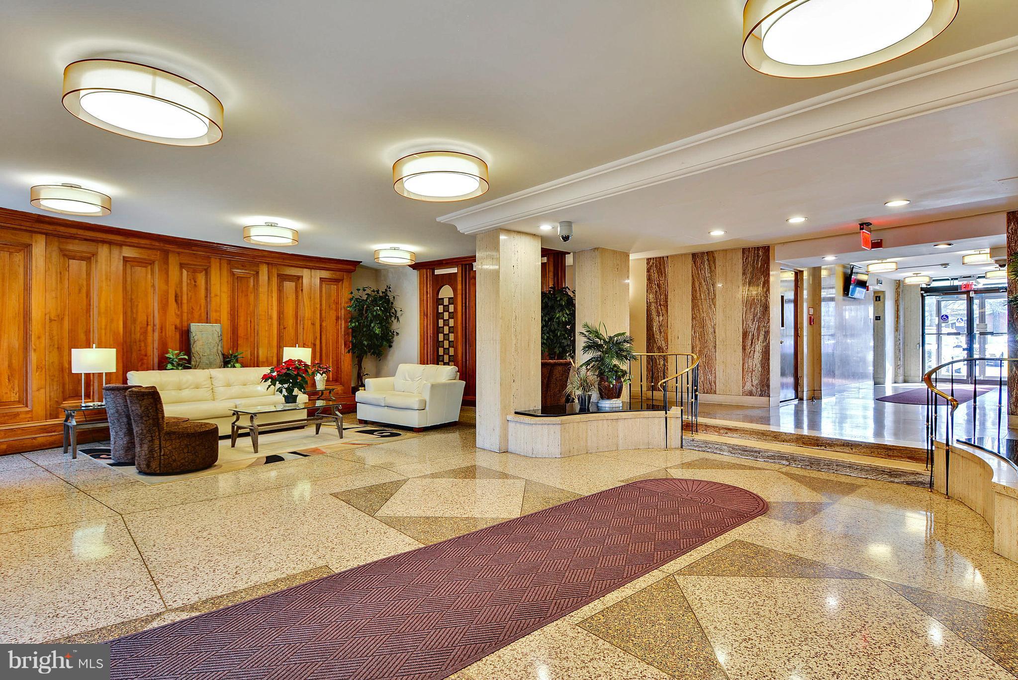 UNIVERSITY TOWERS CODM - Residential Lease