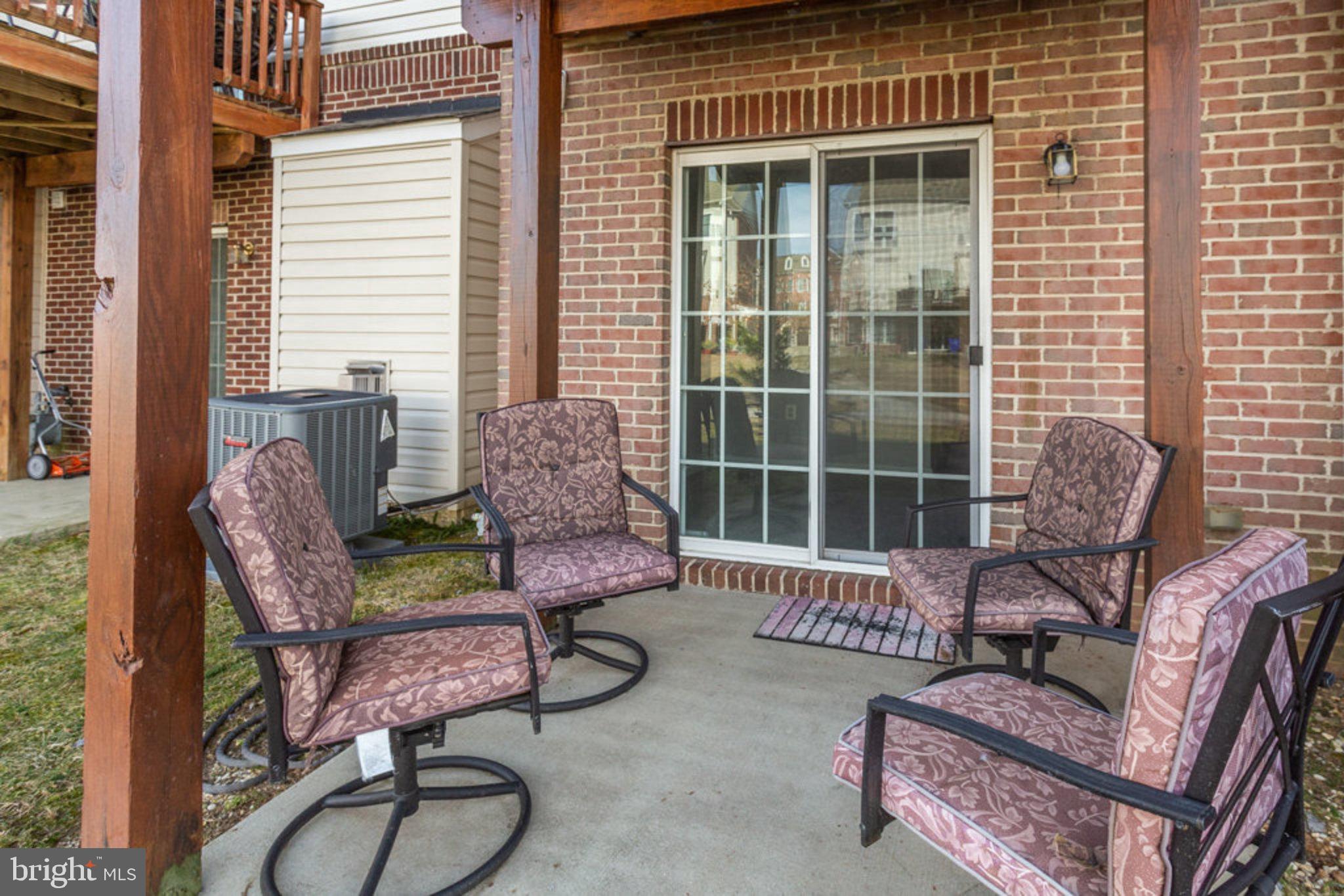 ST CHARLES SUB - SHEFFIELD - Residential Lease