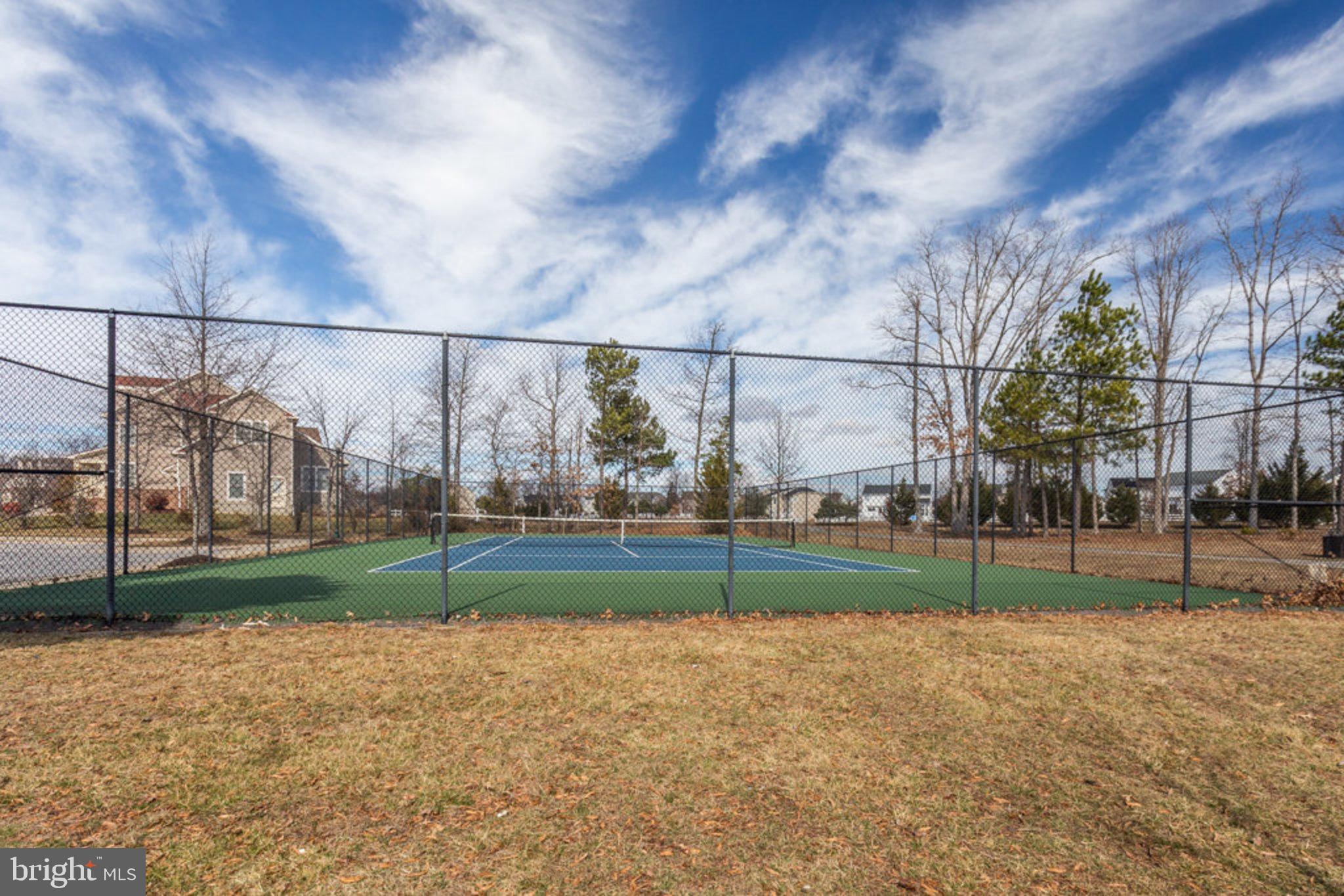 ST CHARLES SUB - SHEFFIELD - Residential Lease