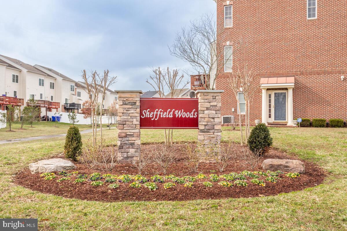 ST CHARLES SUB - SHEFFIELD - Residential Lease