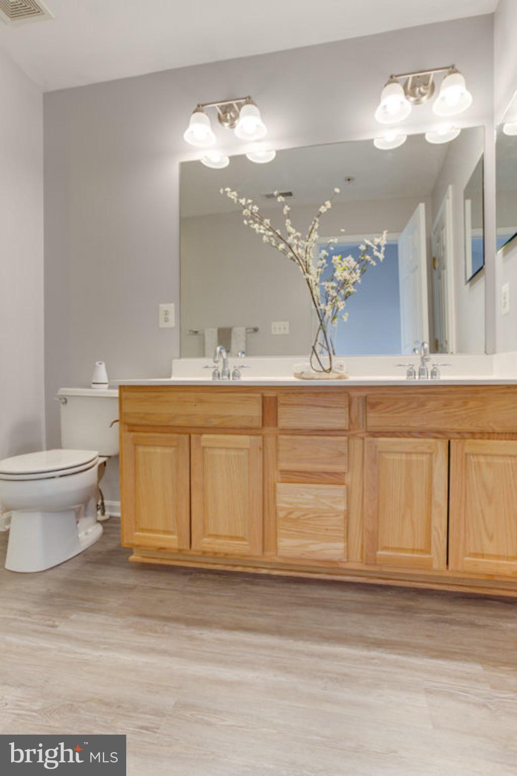 ST CHARLES SUB - SHEFFIELD - Residential Lease