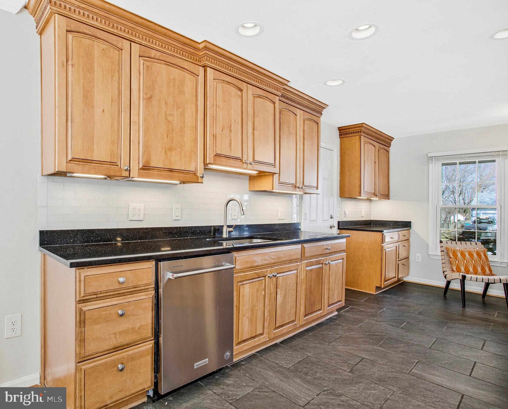 BROOKVILLE KNOLLS - Residential