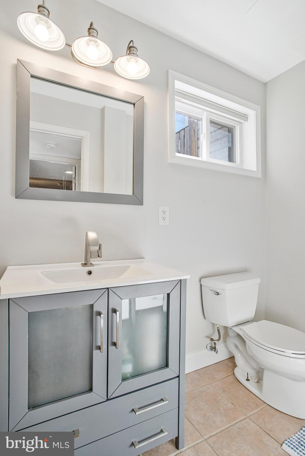 BROOKVILLE KNOLLS - Residential