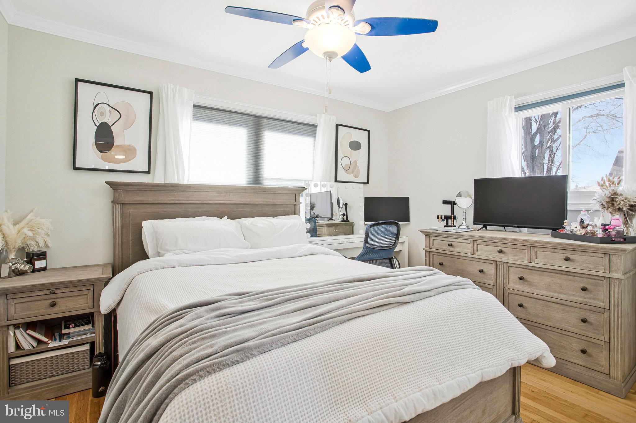 BROOKVILLE KNOLLS - Residential