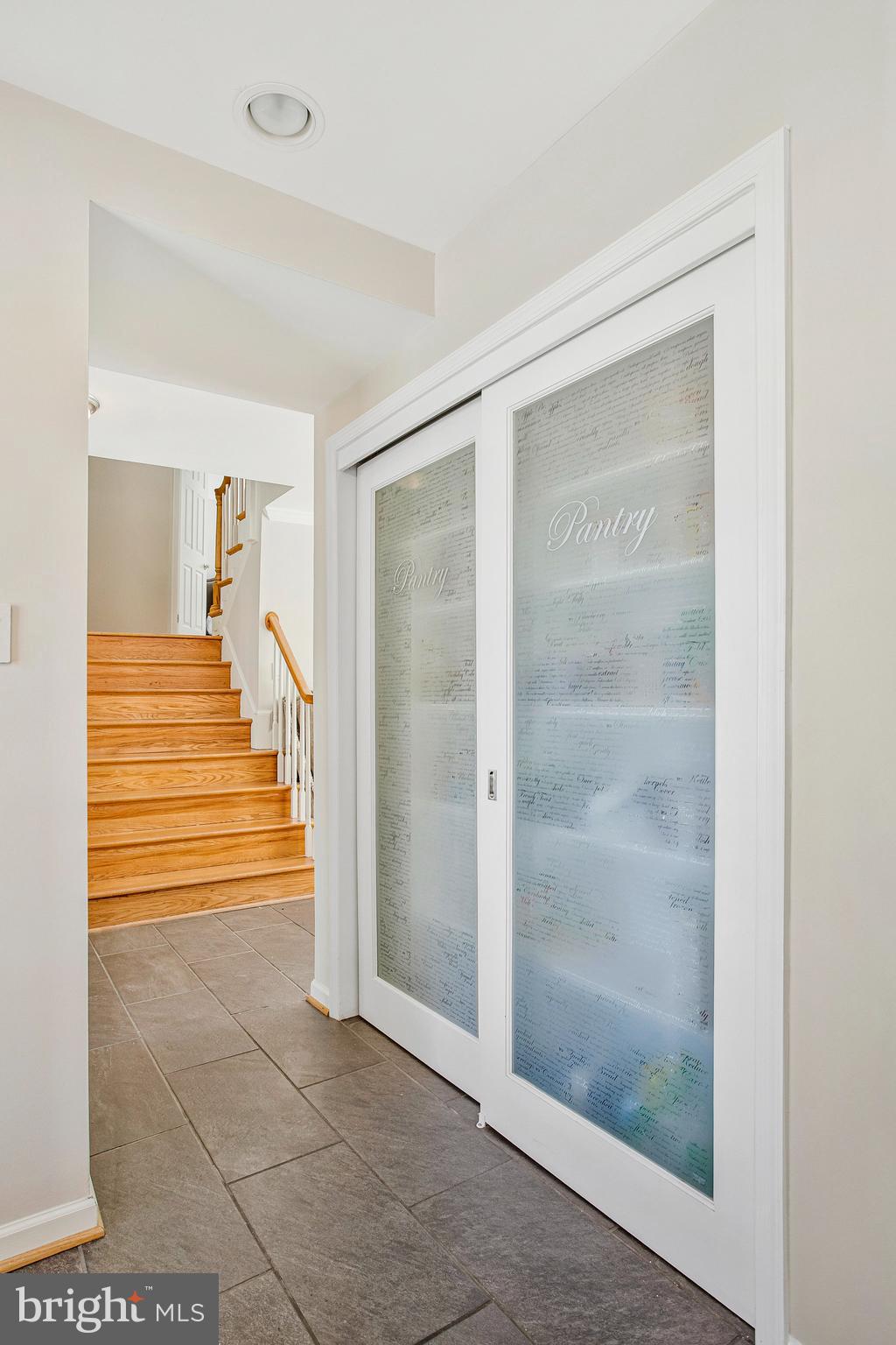 BROOKVILLE KNOLLS - Residential