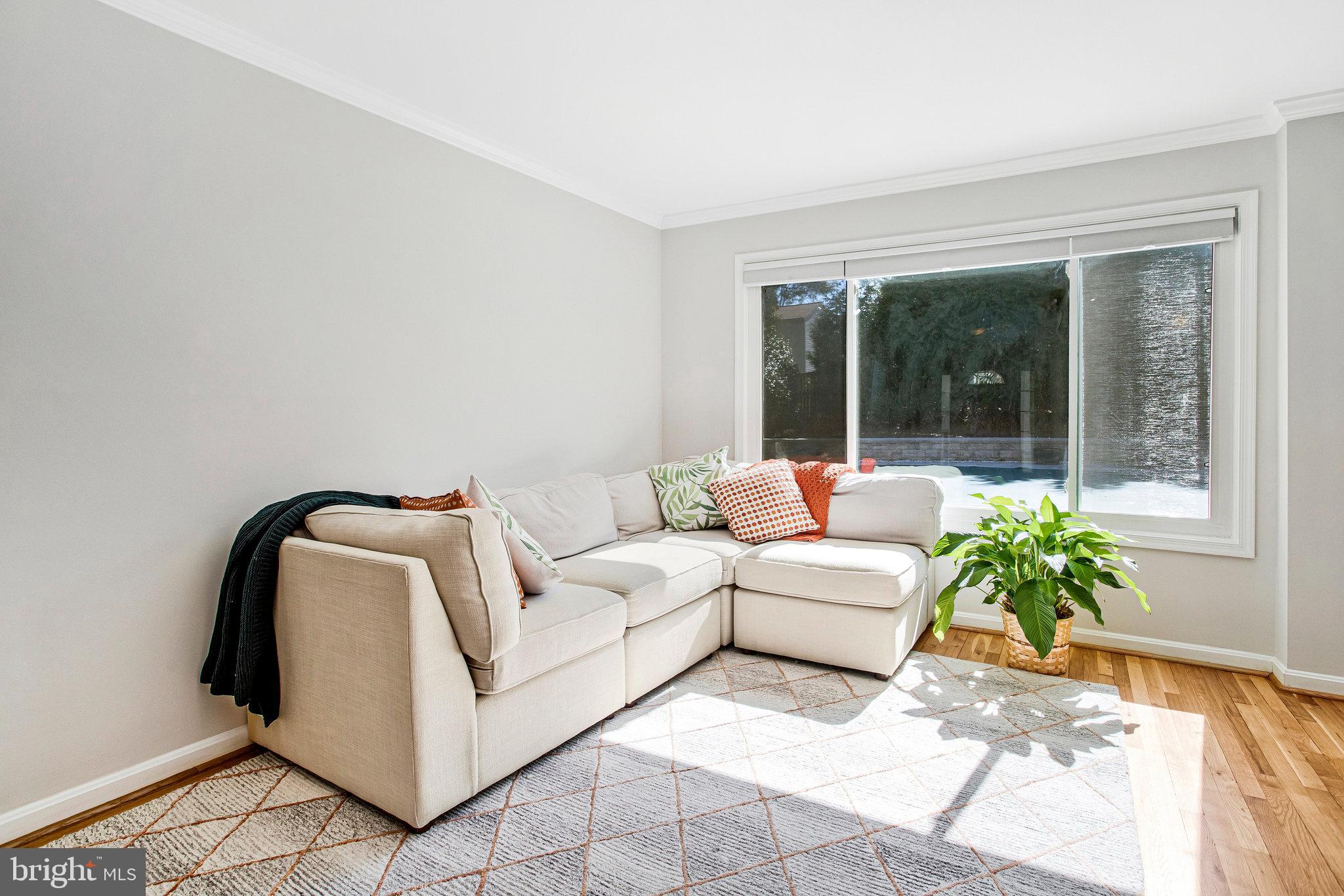 BROOKVILLE KNOLLS - Residential