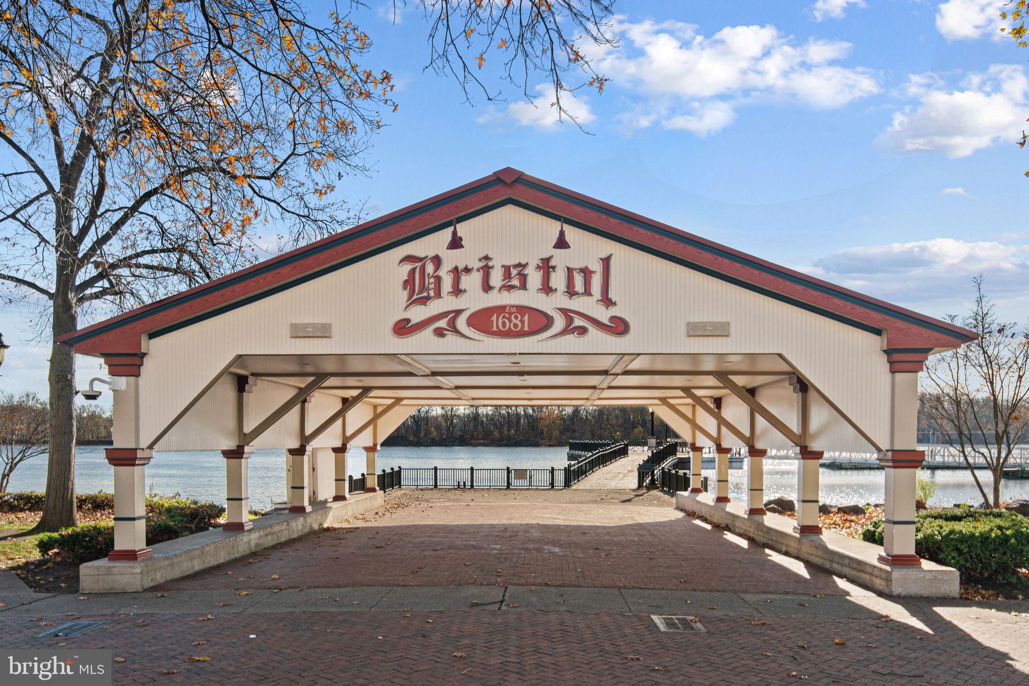 BRISTOL - Residential