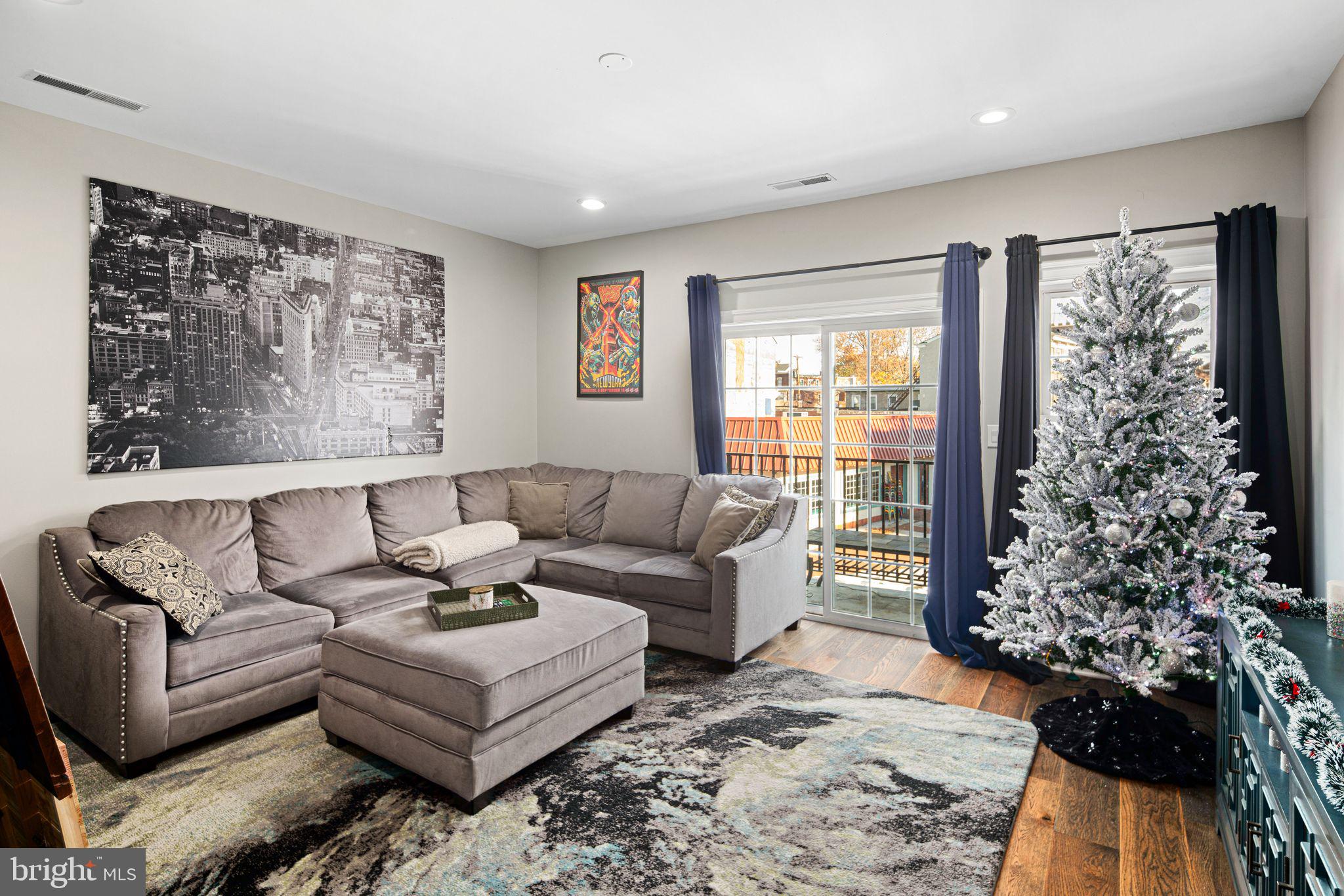 BRISTOL - Residential