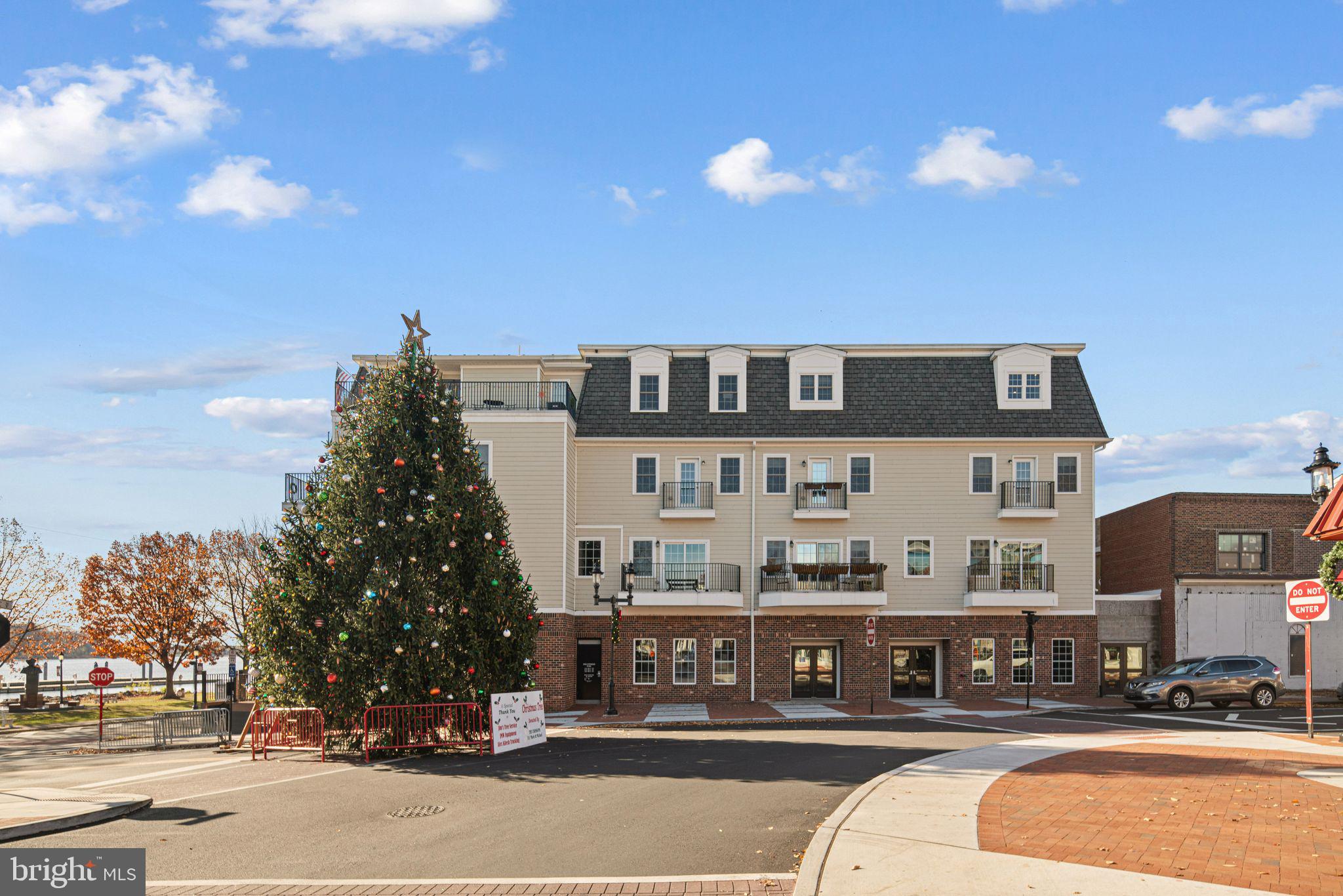 BRISTOL - Residential