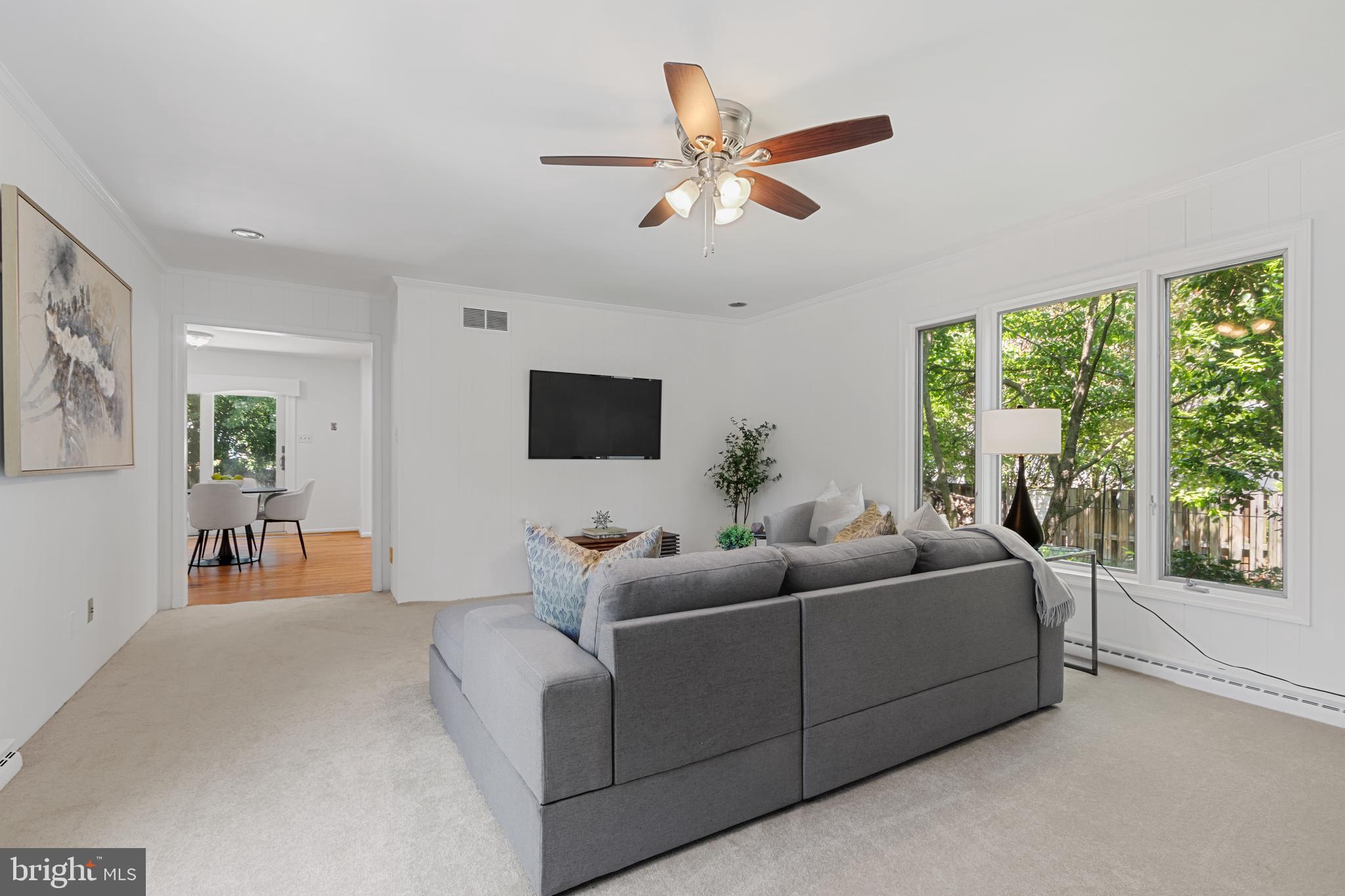 RIVERWOOD - Residential