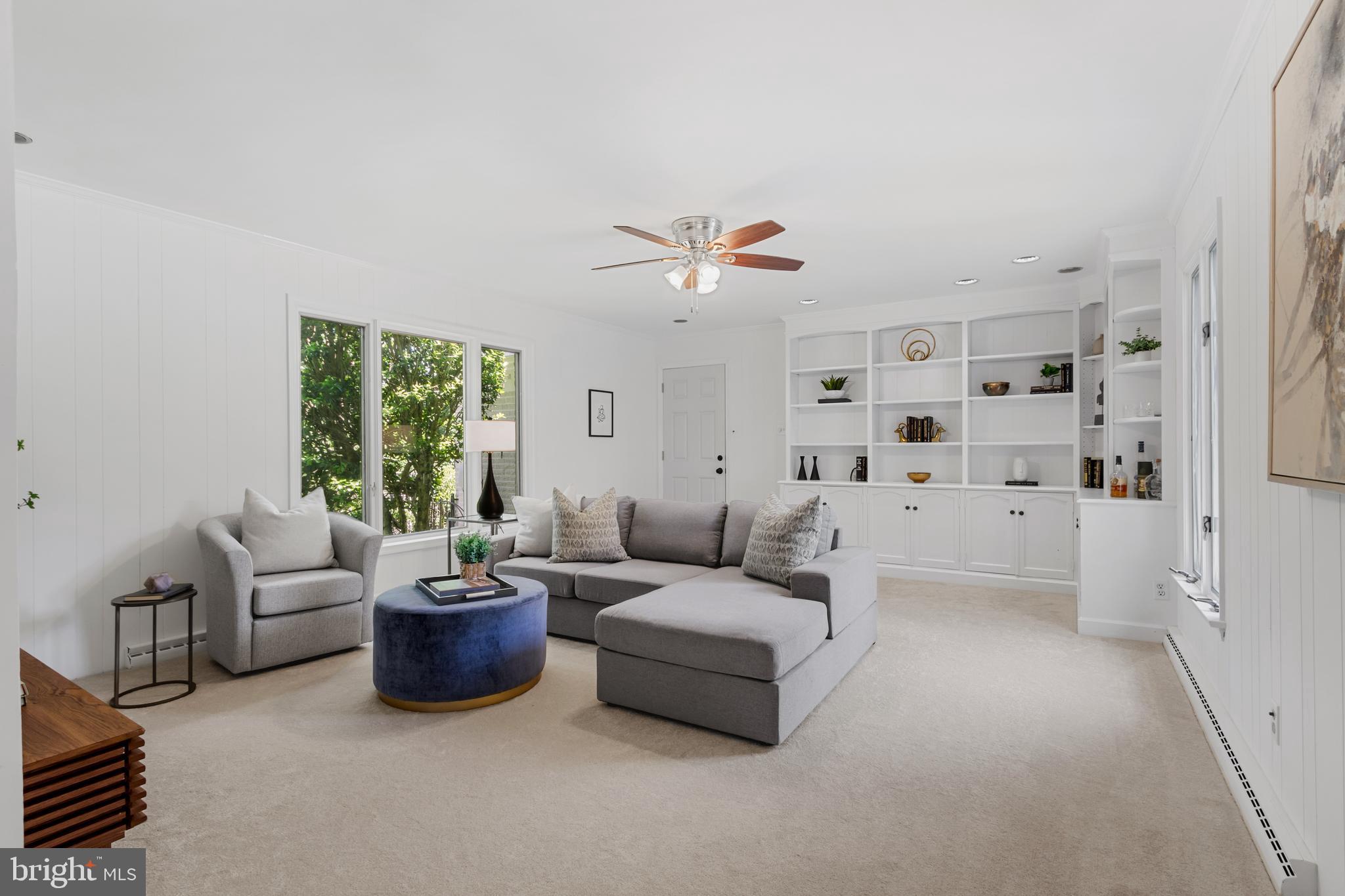 RIVERWOOD - Residential