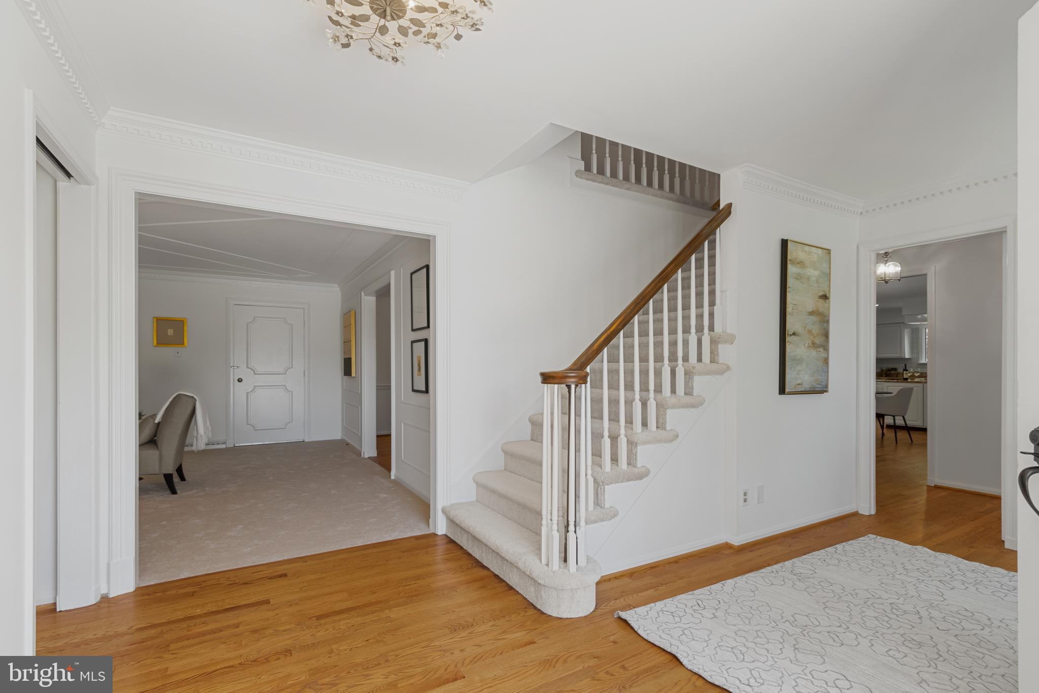 RIVERWOOD - Residential