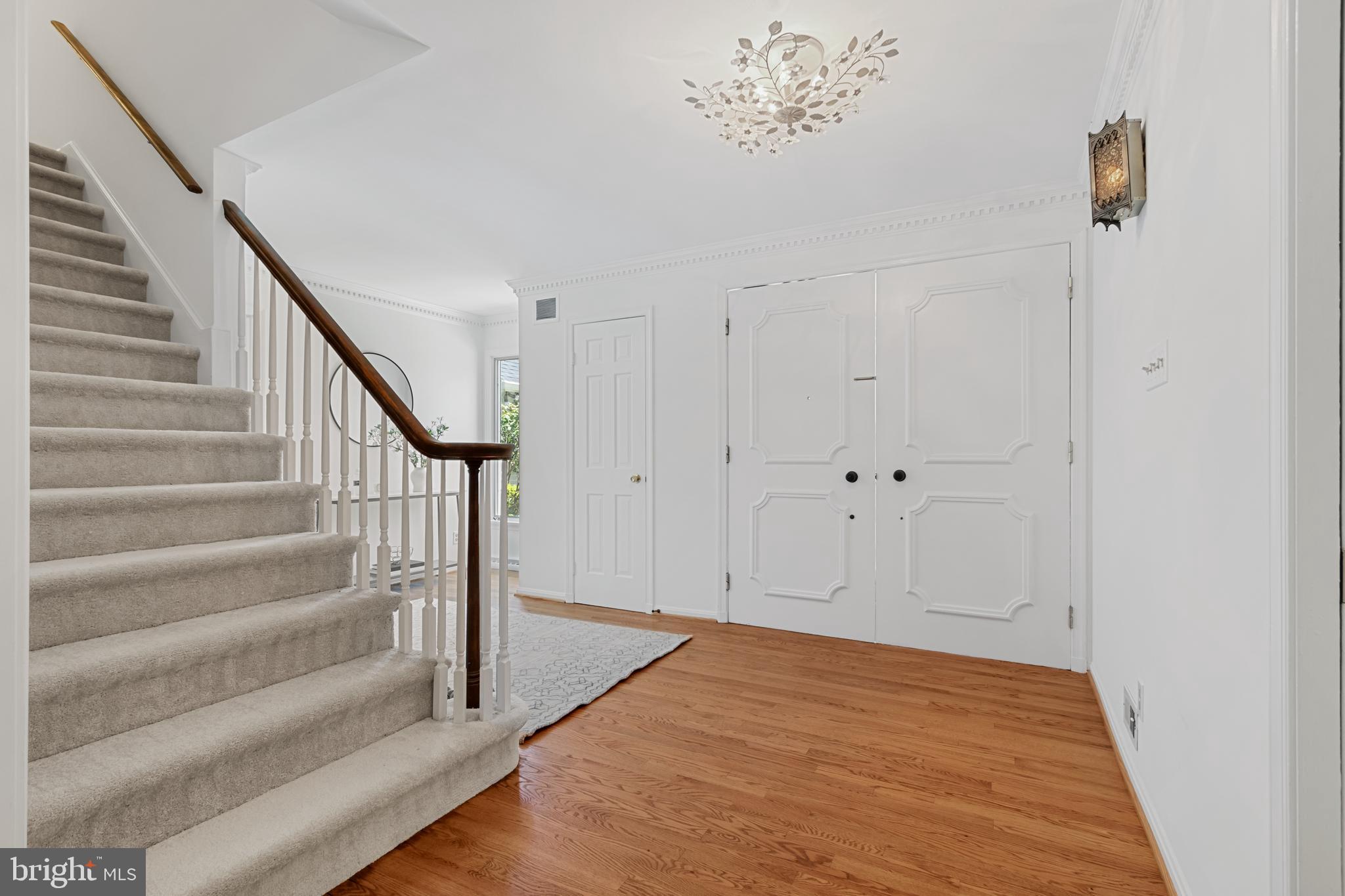 RIVERWOOD - Residential