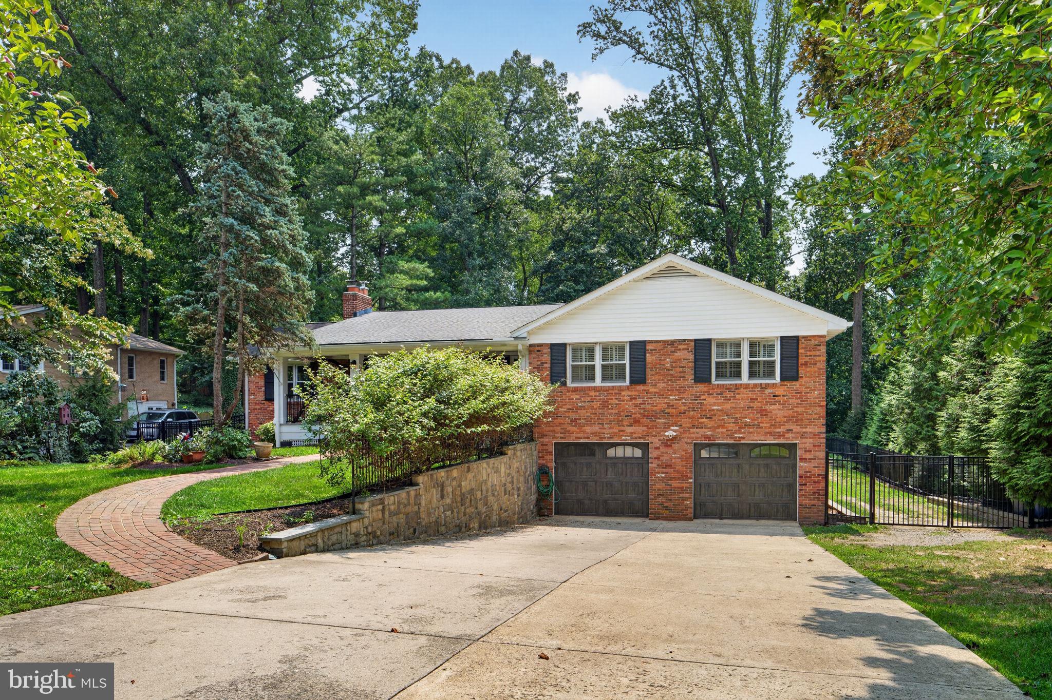 6443 WALTERS WOODS DRIVE