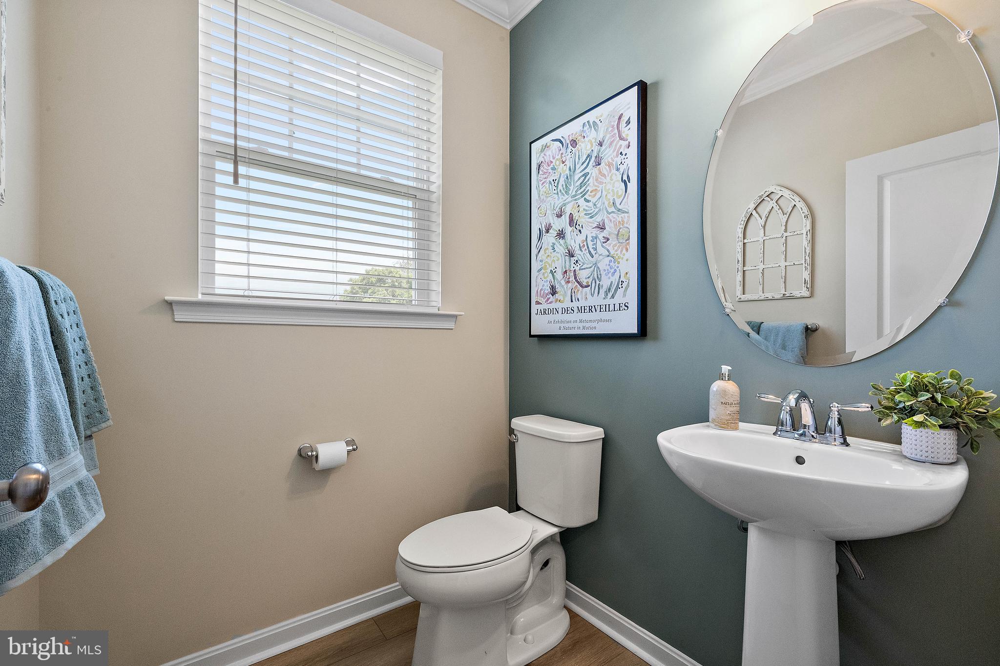 POND VIEW ESTATES - Residential