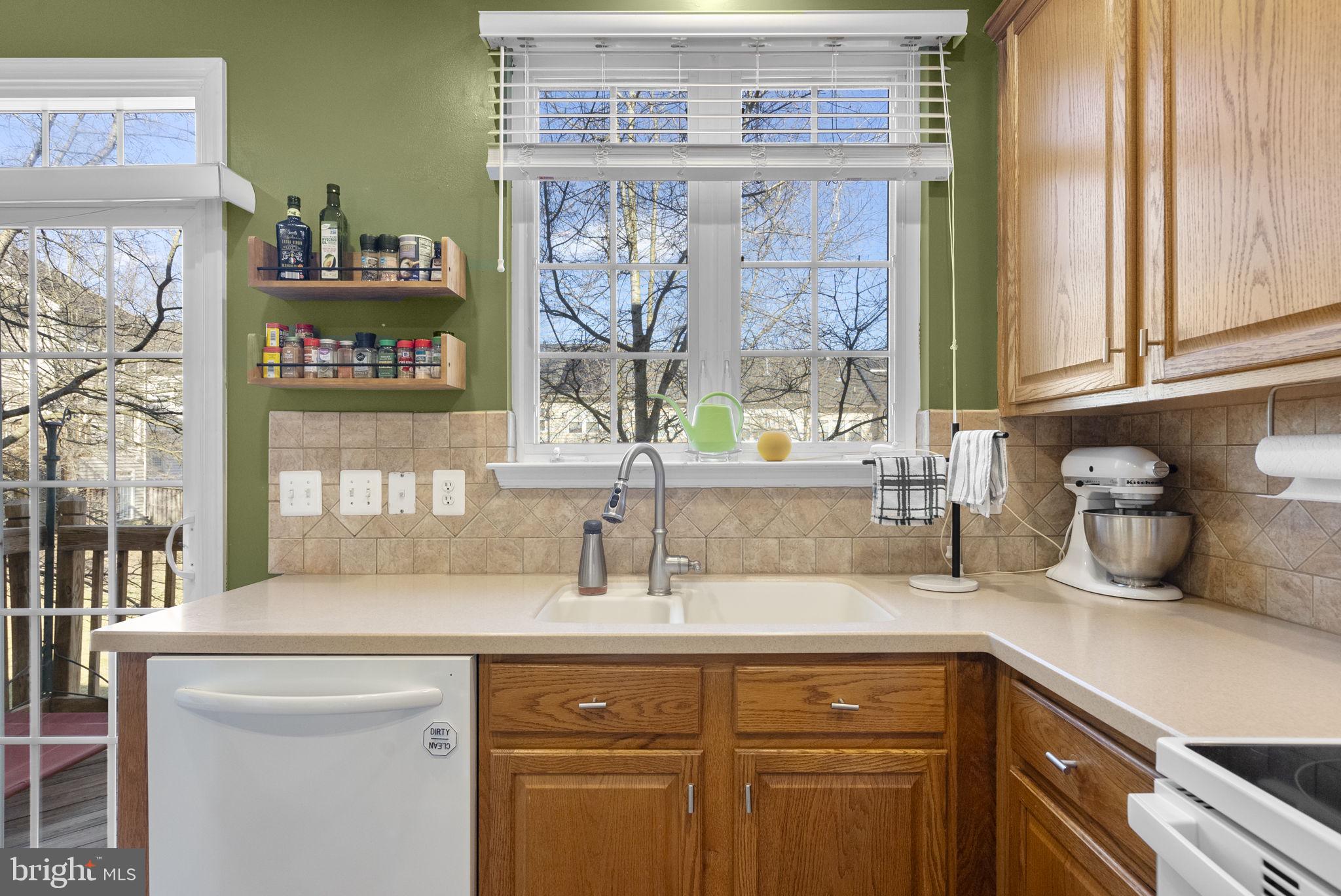 RUSSETT - Residential