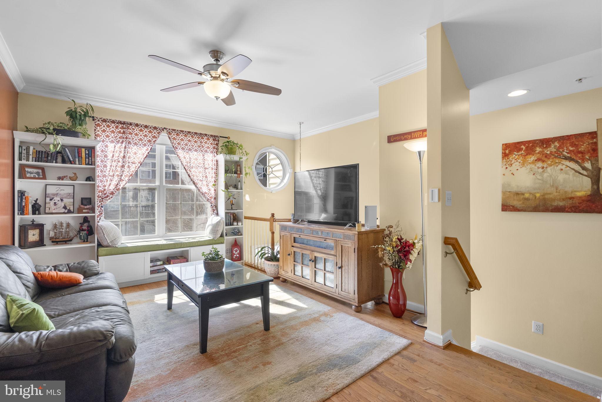 RUSSETT - Residential