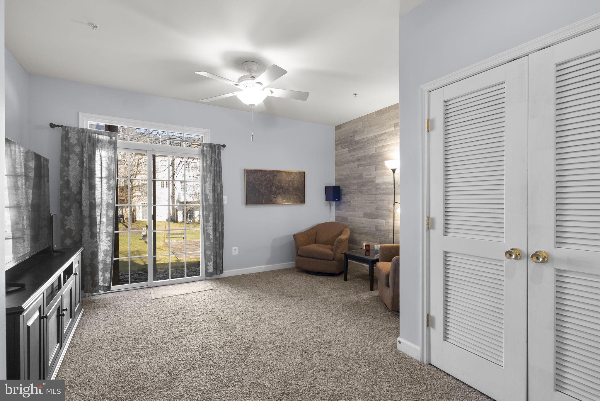 RUSSETT - Residential