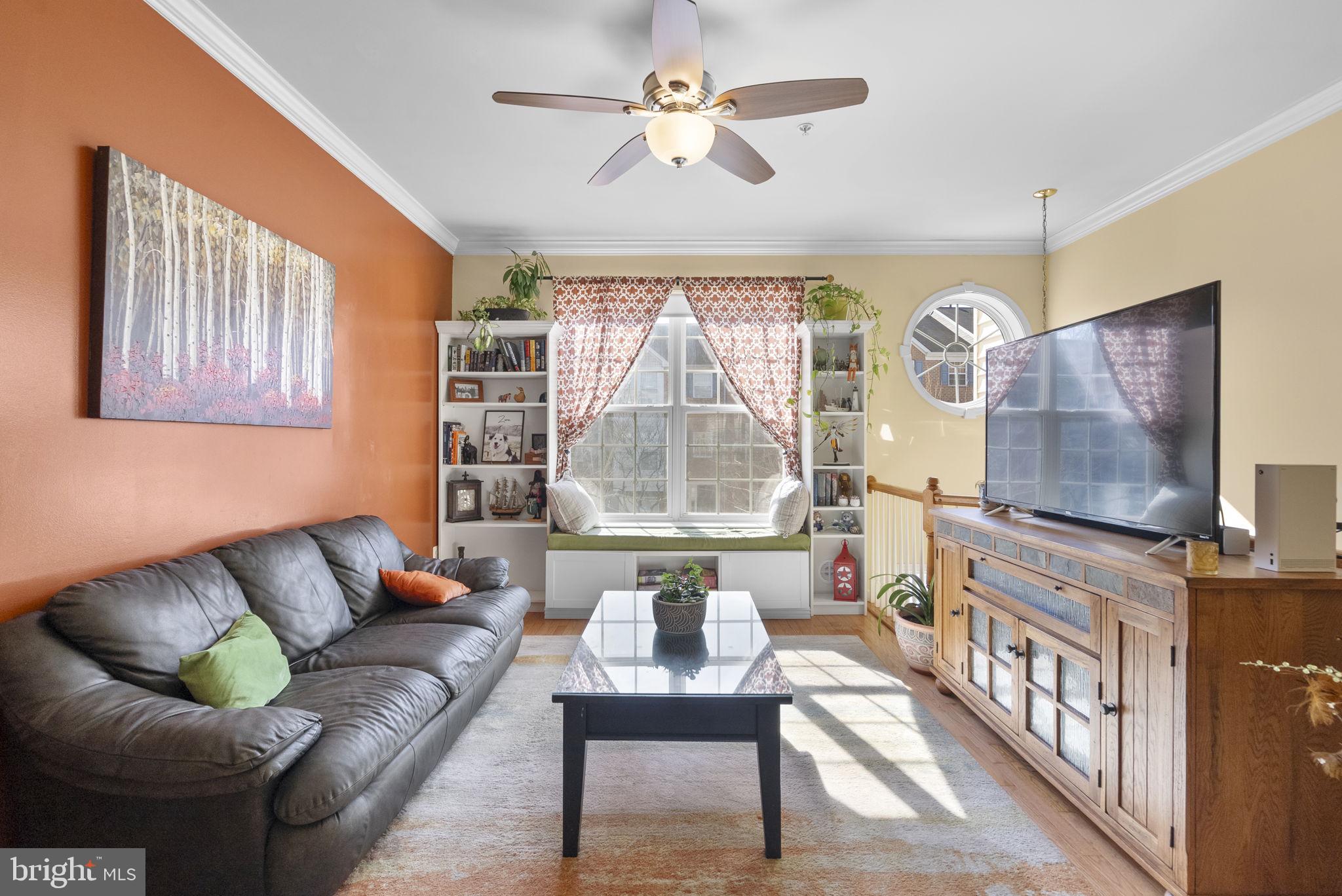 RUSSETT - Residential