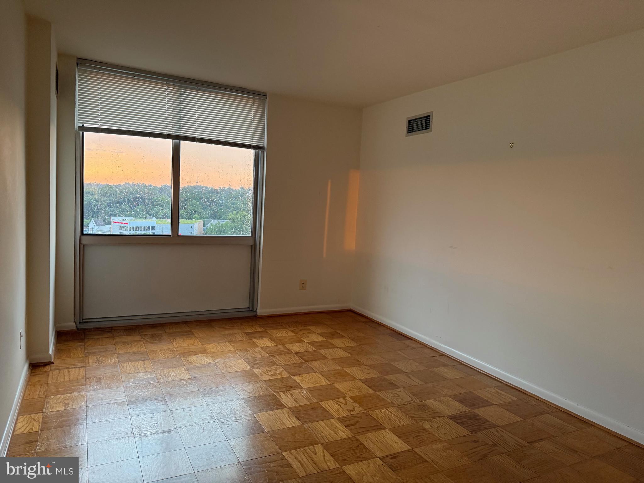 5101 RIVER ROAD 1103
