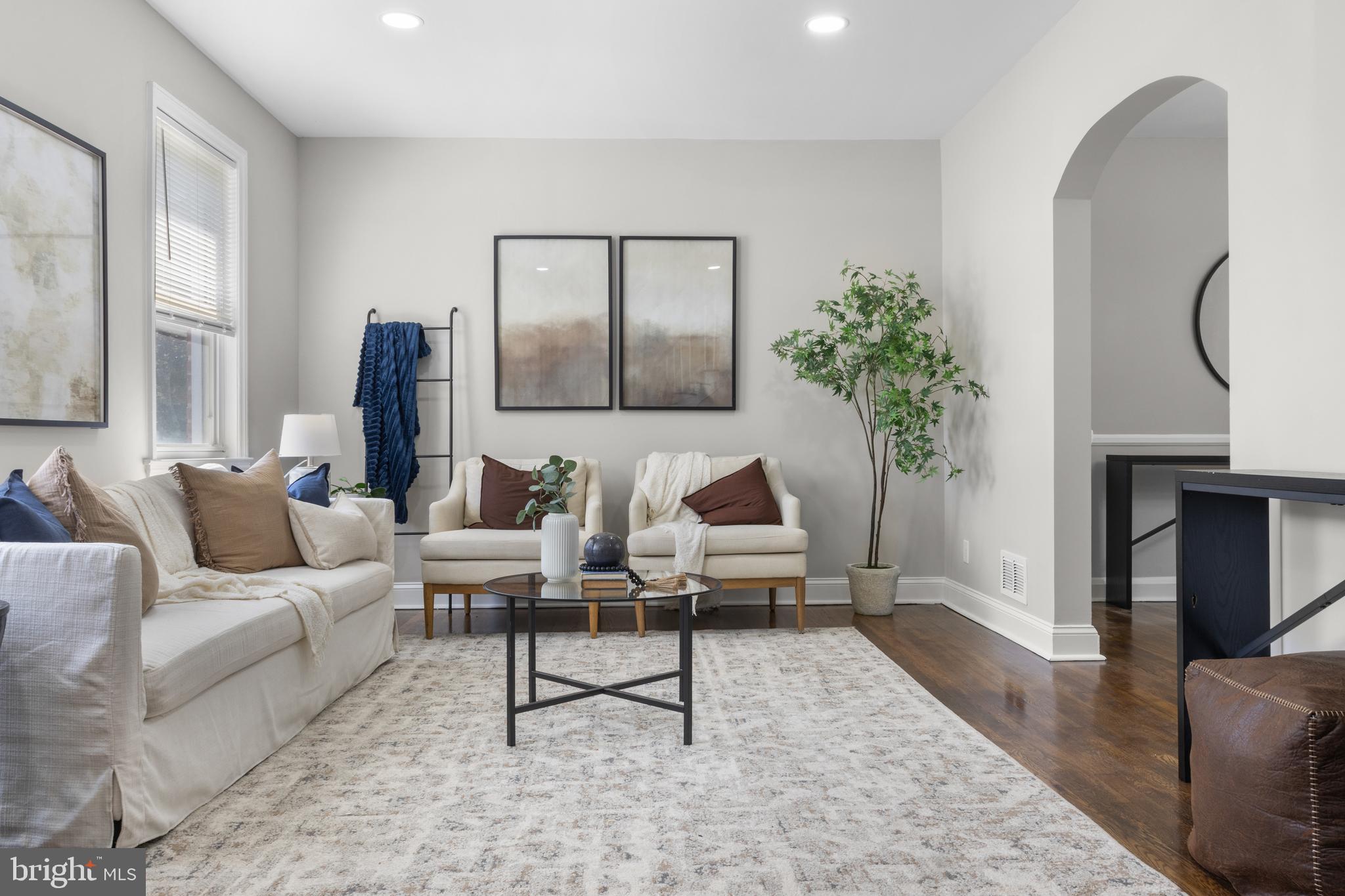 38 BRIARWOOD ROAD