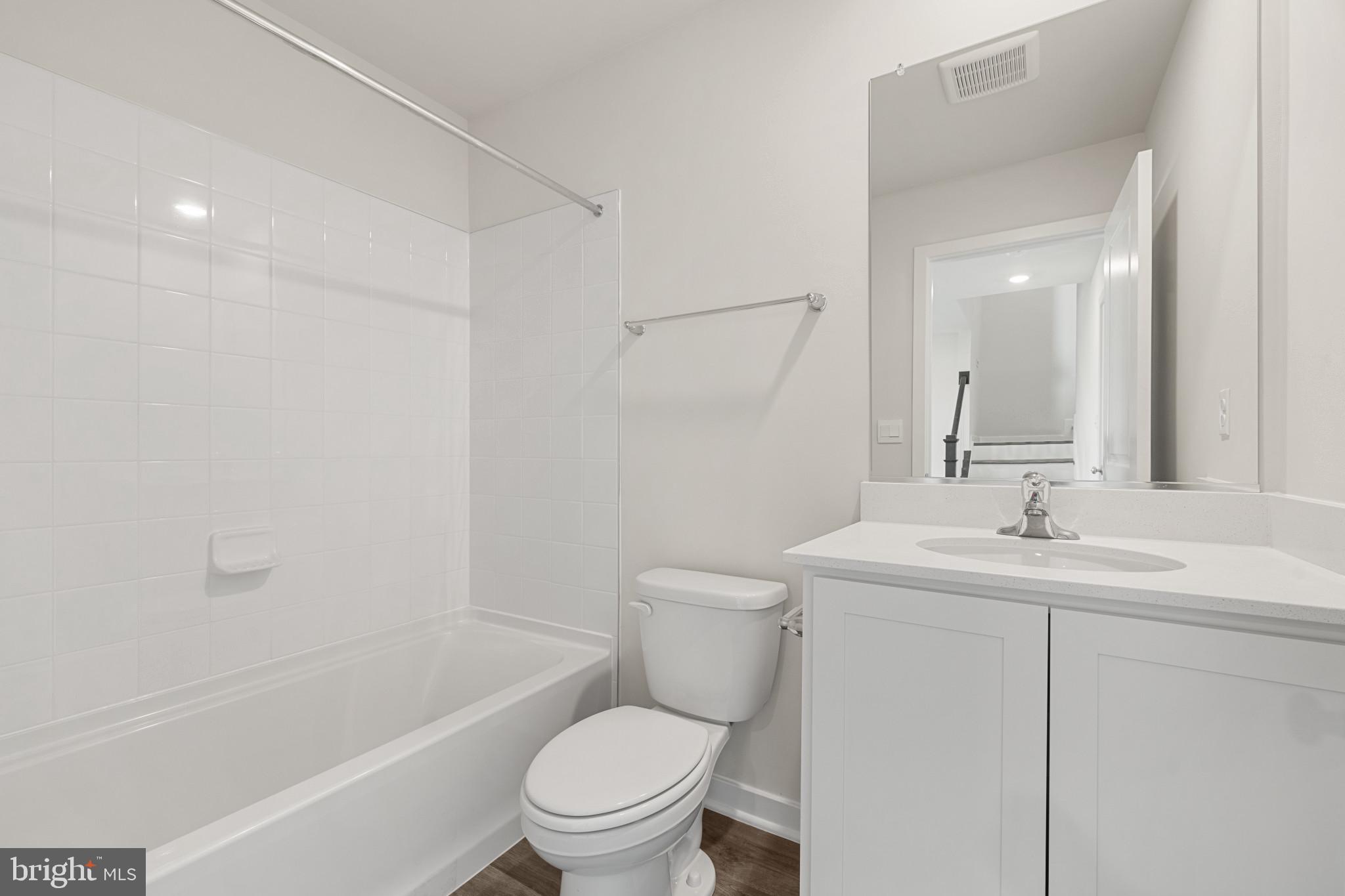 CALM RETREAT - Residential