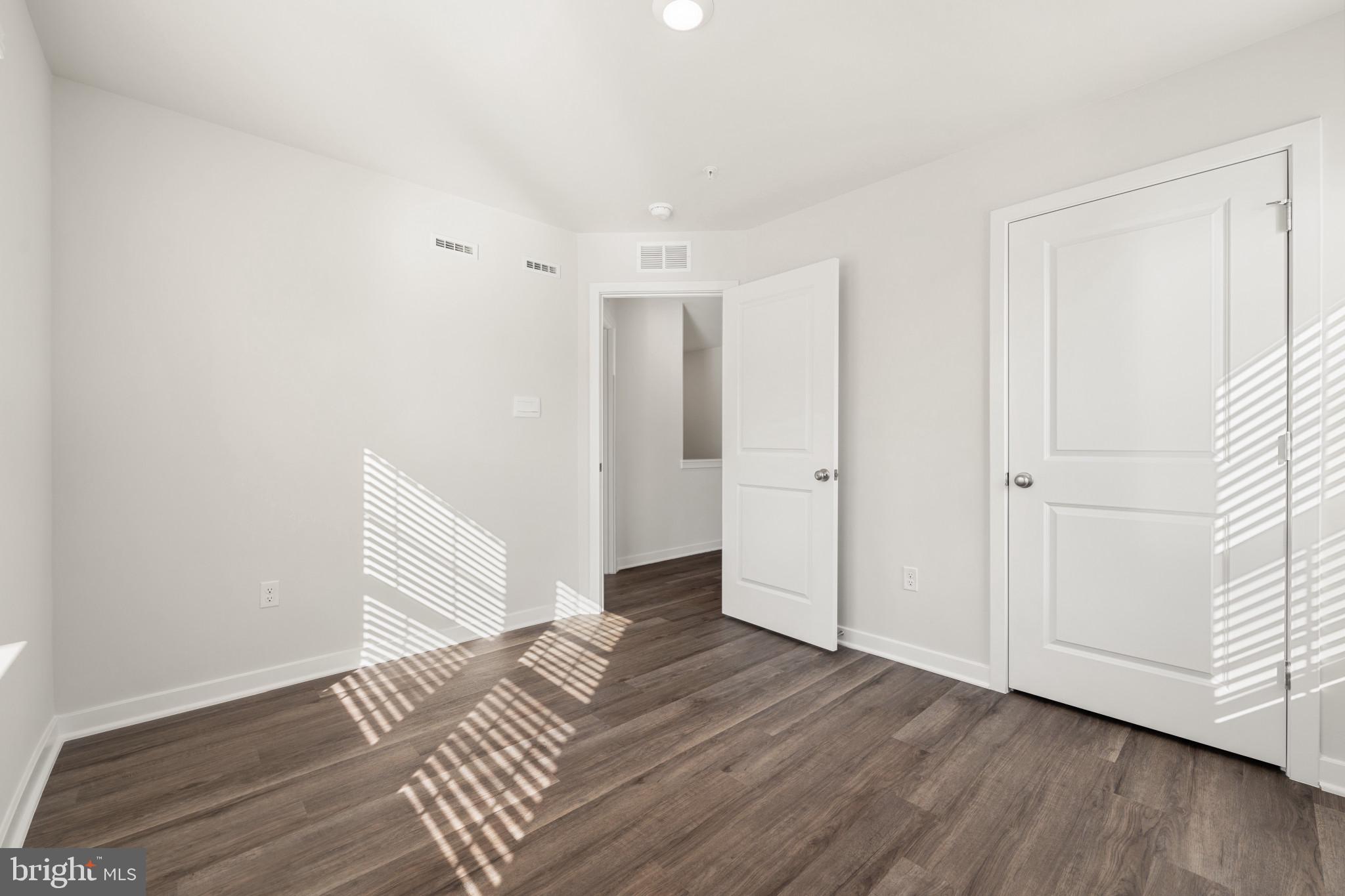 CALM RETREAT - Residential