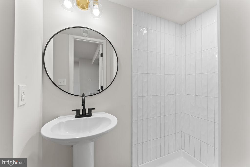 GREENWOOD FARM - Residential