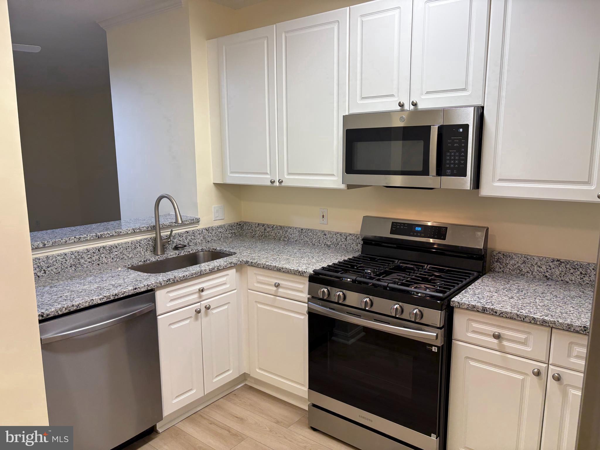 WESTBRIAR CONDOMINIUMS - Residential