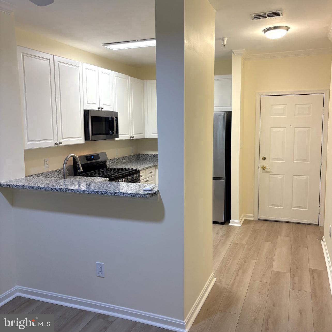 WESTBRIAR CONDOMINIUMS - Residential