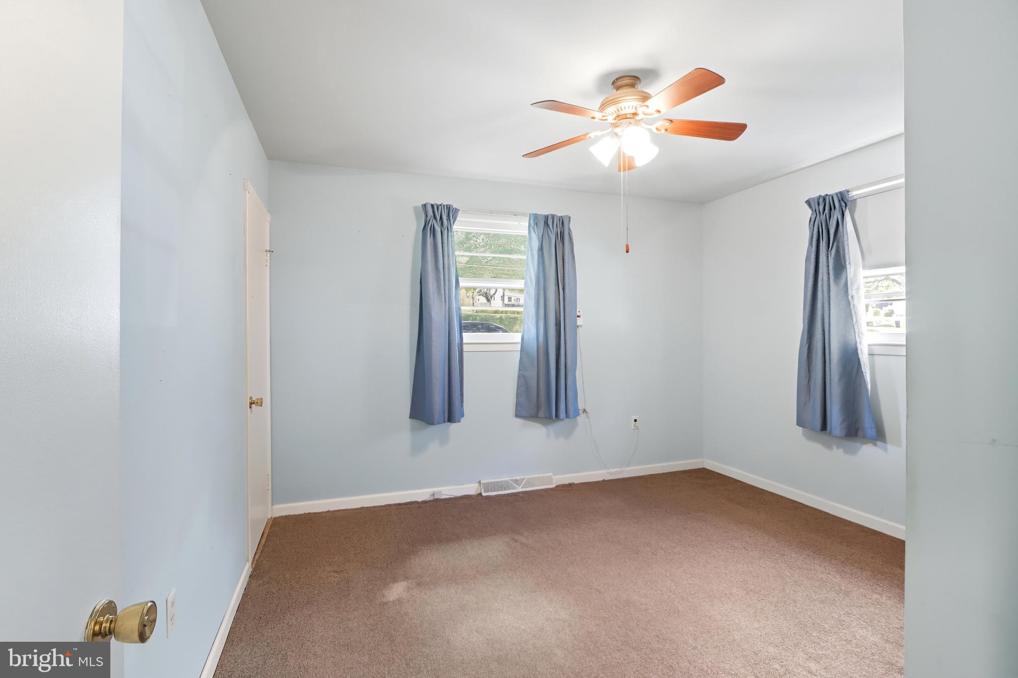 TOLLGATE - Residential