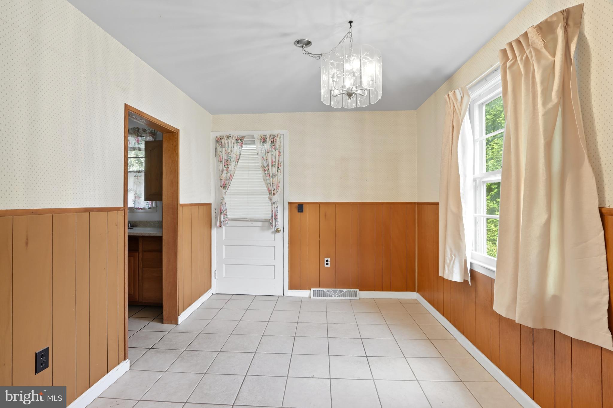 TOLLGATE - Residential