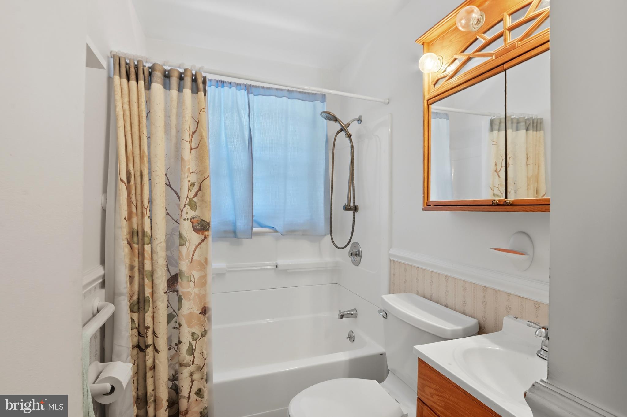 TOLLGATE - Residential