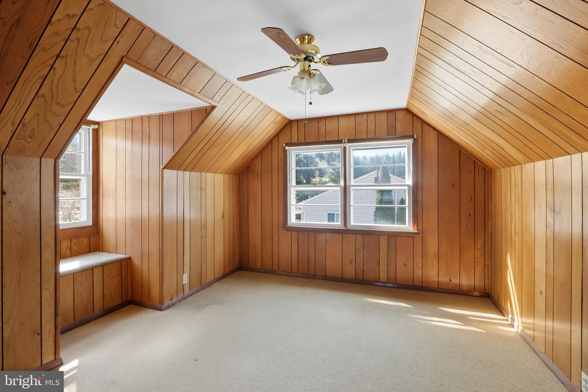 TOLLGATE - Residential