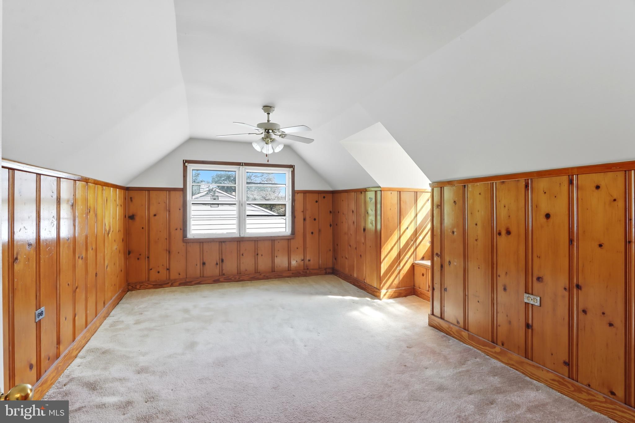 TOLLGATE - Residential