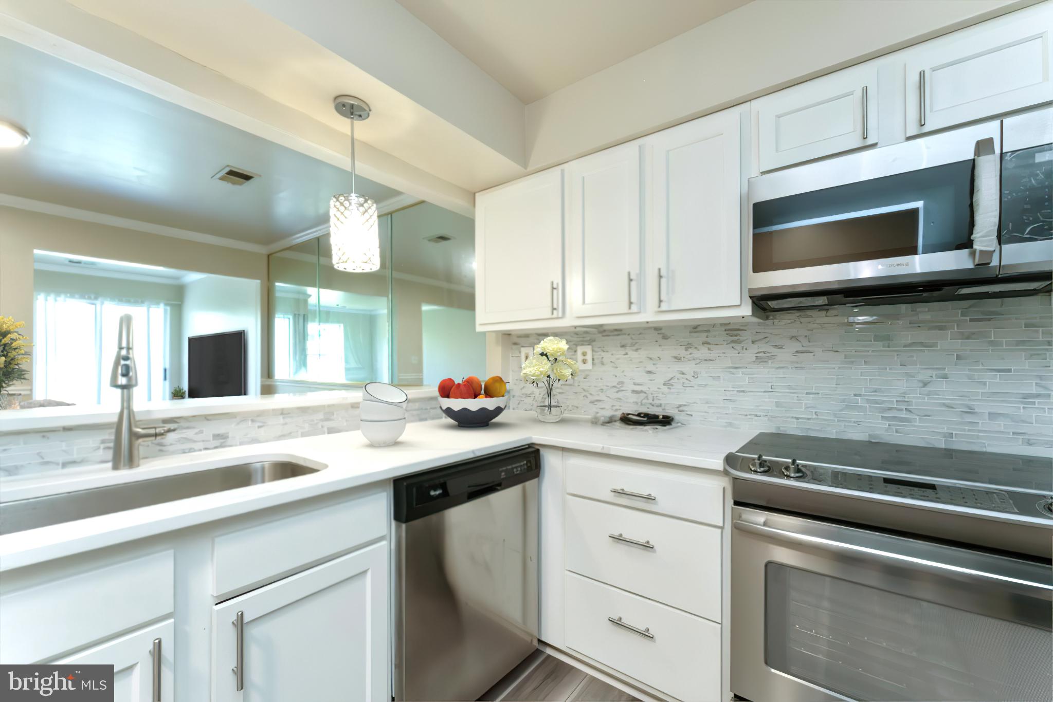 THE VILLAS OF HOLLY SPRI - Residential