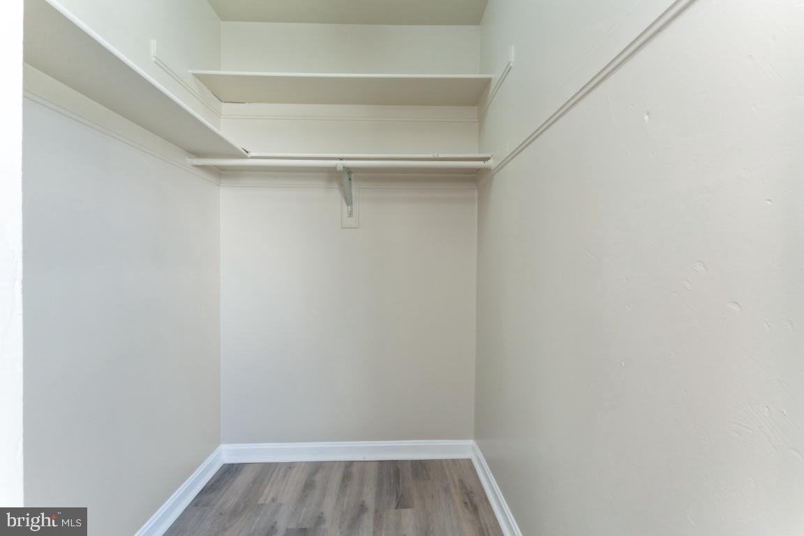 THE VILLAS OF HOLLY SPRI - Residential