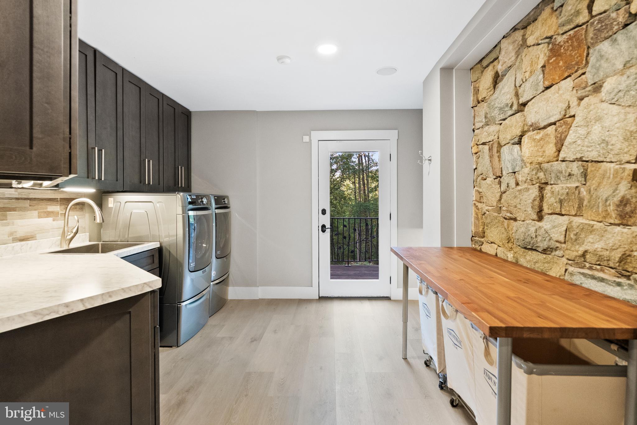 SPRINGVALE - Residential