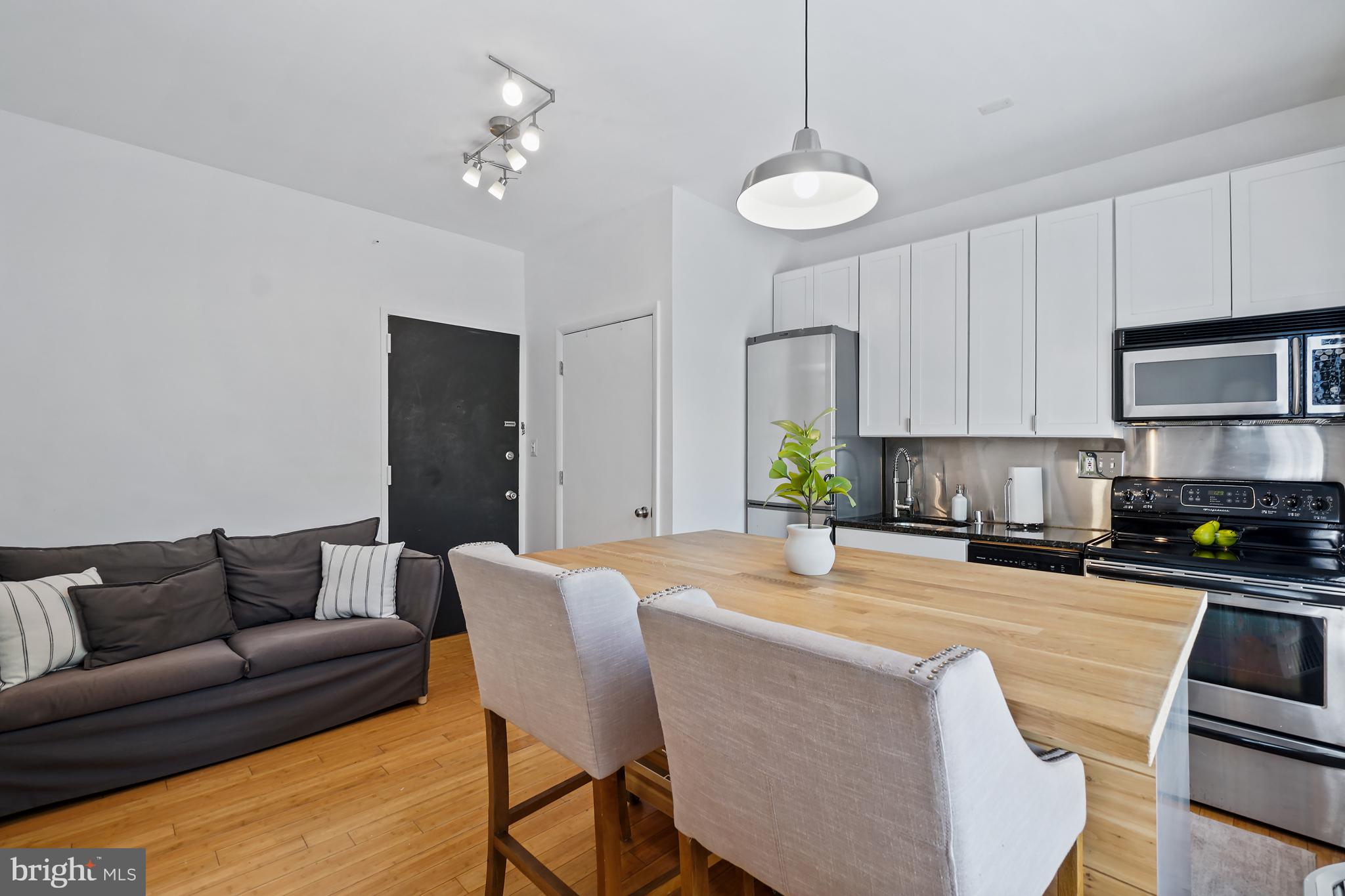 1822 15TH STREET NW 303