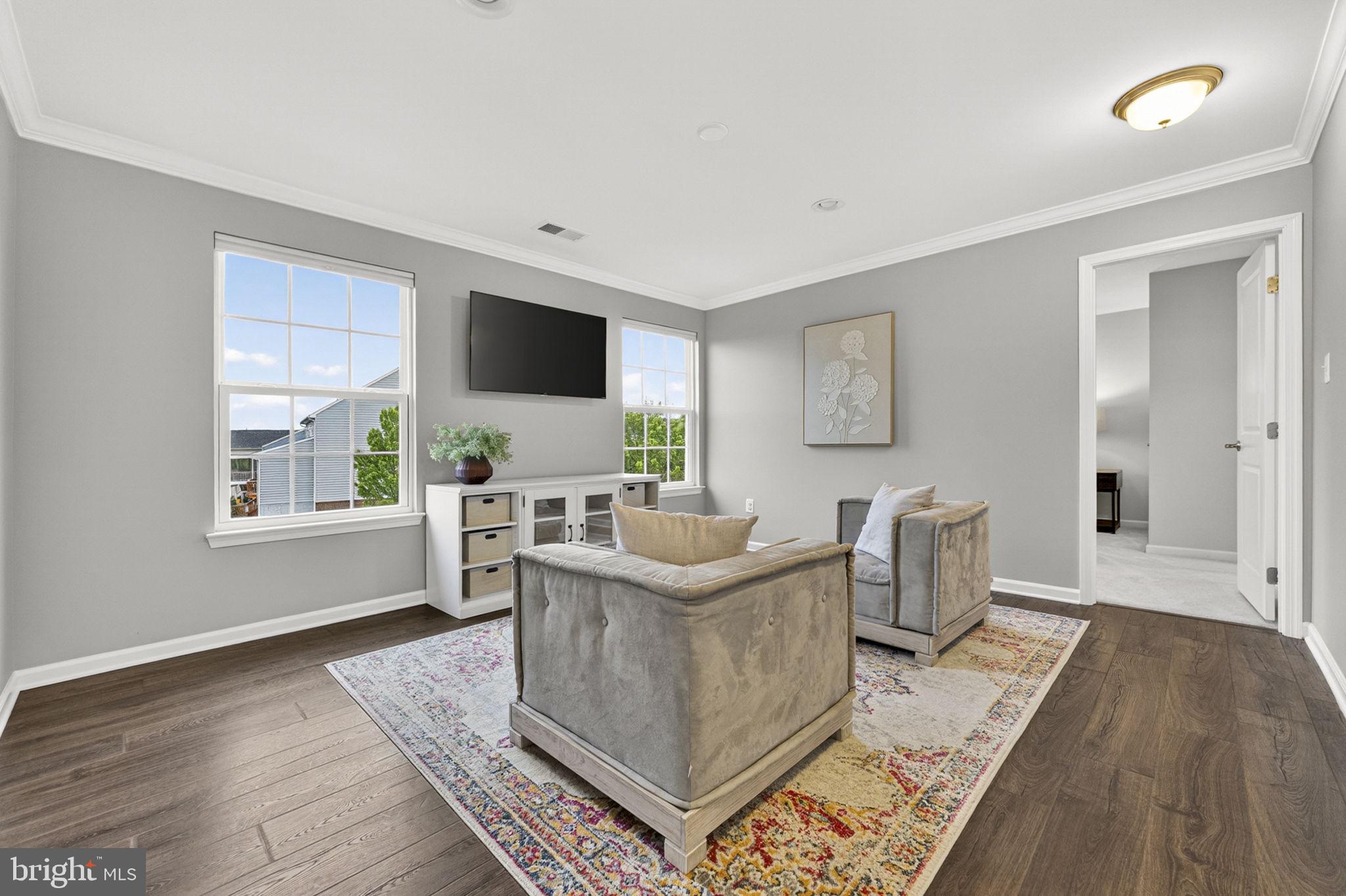 LOVETTSVILLE TOWN CENTER - Residential